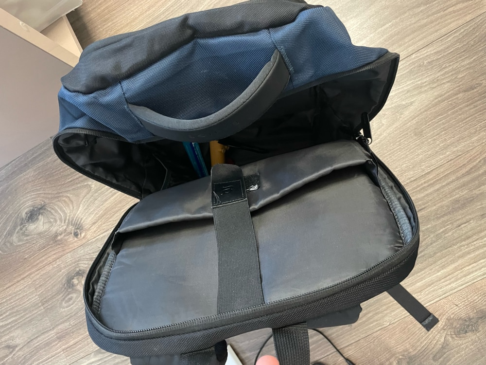 Rucsac laptop 15.6", multifunctional, impermeabil, cu port de incarcare USB, BANGE, 45x32x15 cm, Albastru