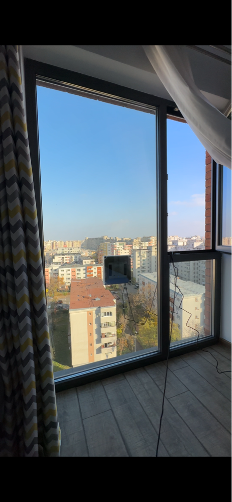 Robot de curatat geamuri, Liectroux YW509, rezervor dublu de apa, putere de aspirare 3000 Pa, alb, 215x80mm