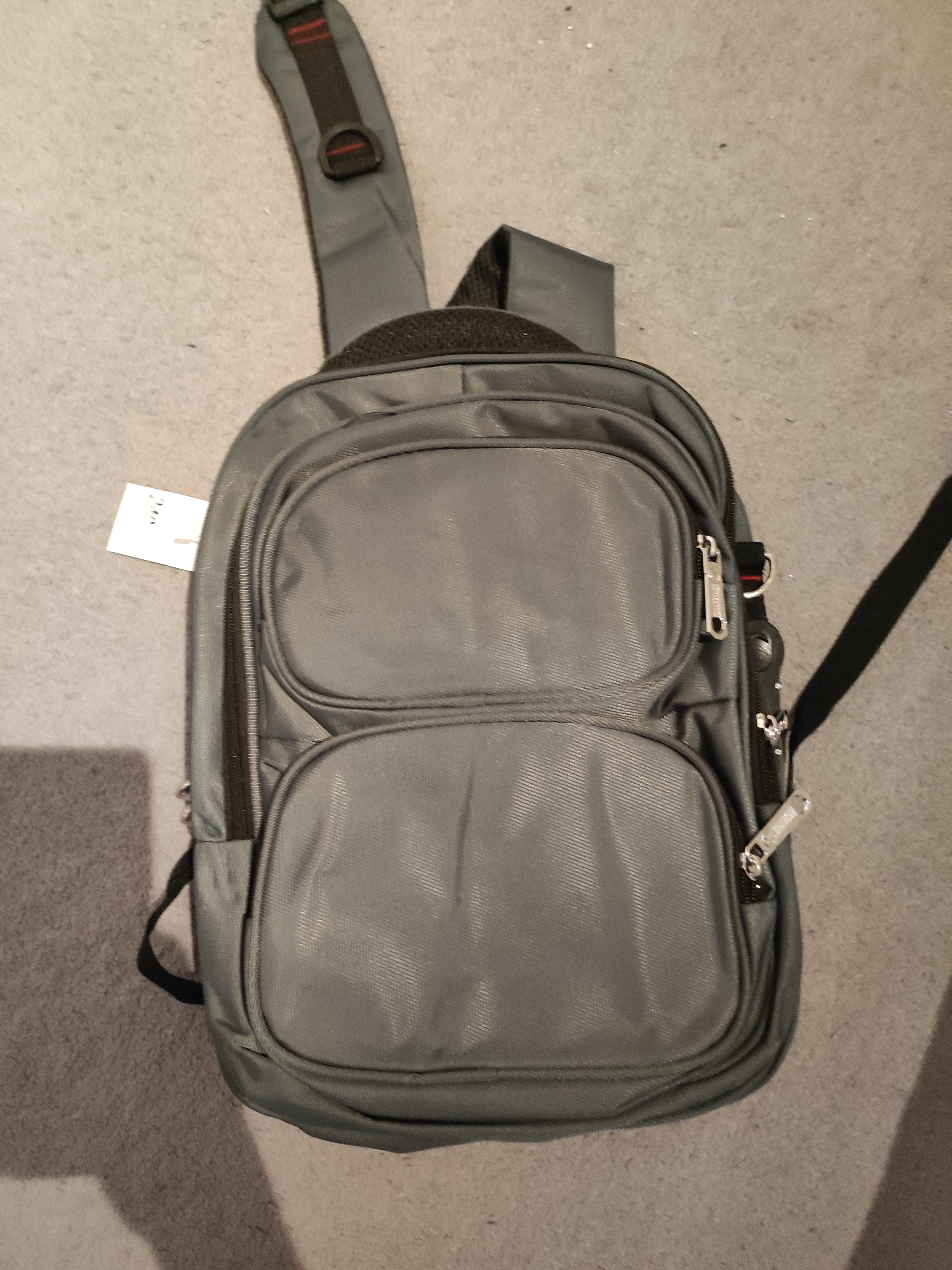 Rucsac laptop Leah, 16", Rezistent la apa, Negru