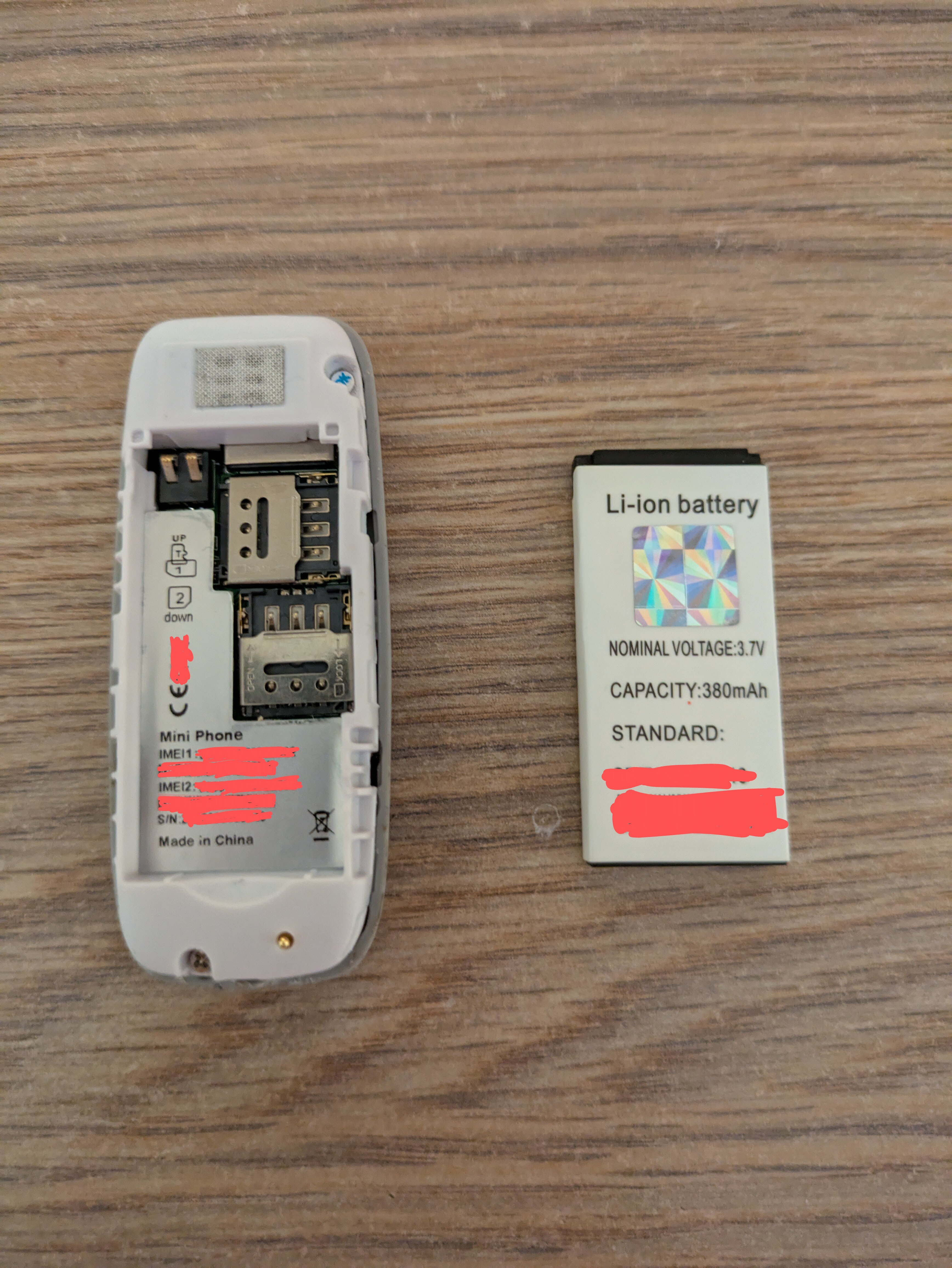 Mini Telefon MRG MBM10, DualSim, 32MB memorie interna, 32MB RAM, 3G, Gri