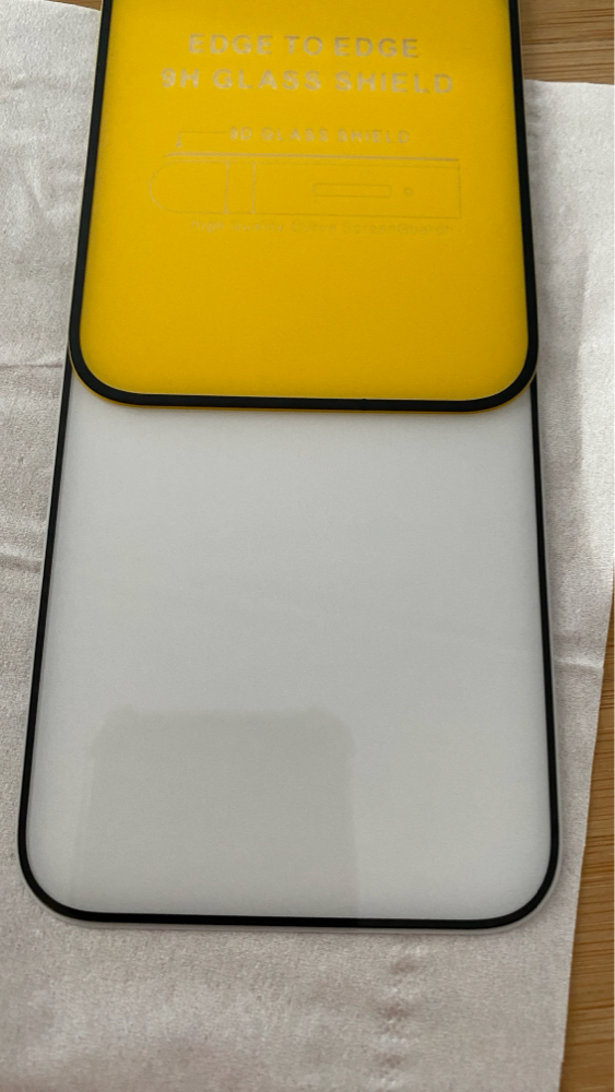 FOLIE STICLA Spacer pentru Iphone 16 Pro Max, grosime 0.3mm, acoperire totala ecran, strat special anti-ulei si anti-amprenta, Tempered Glass, sticla 9D, duritate 9H "SPPG-AP-IP16PM-TG"