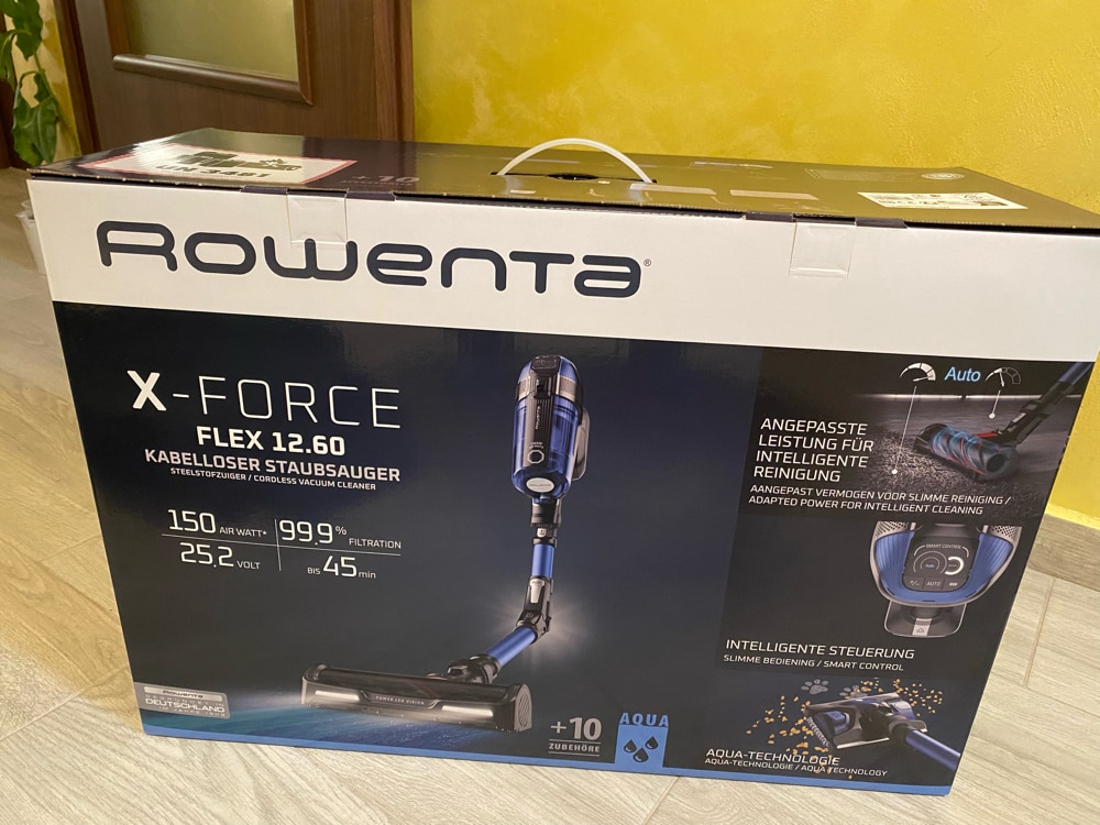 Pachet promo: Aspirator vertical Rowenta X-Force Flex 12.60 Aqua RH98C0WO, 320 W, 0.9 l, Autonomie 45 minute, mop Aqua, Albastru/Negru + Fier de calcat Tefal Ultragliss Plus FV6830E0, 2800W, talpa Durilium AirGlide, jet de abur 250 g/ min, functie Eco, albastru