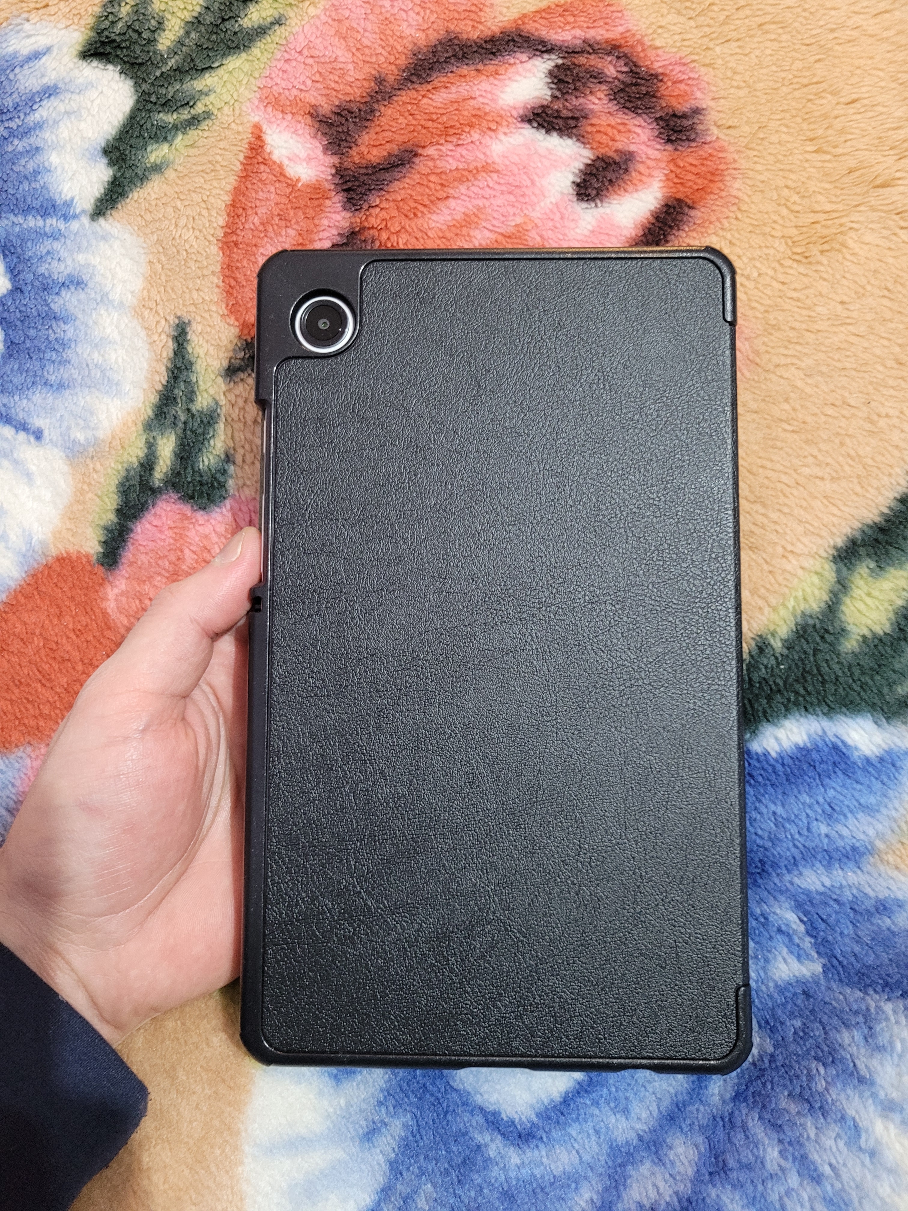 Husa Samsung Galaxy Tab A9 8.7 inch UltraSlim de tip stand Aiyando negru