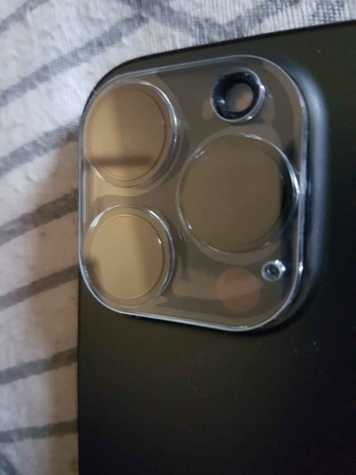 Folie protectie camera spate MDUG, compatibila iPhone 16 Pro/16 Pro Max, sticla temperata 9H, rezistenta la zgarieturi, Transparent