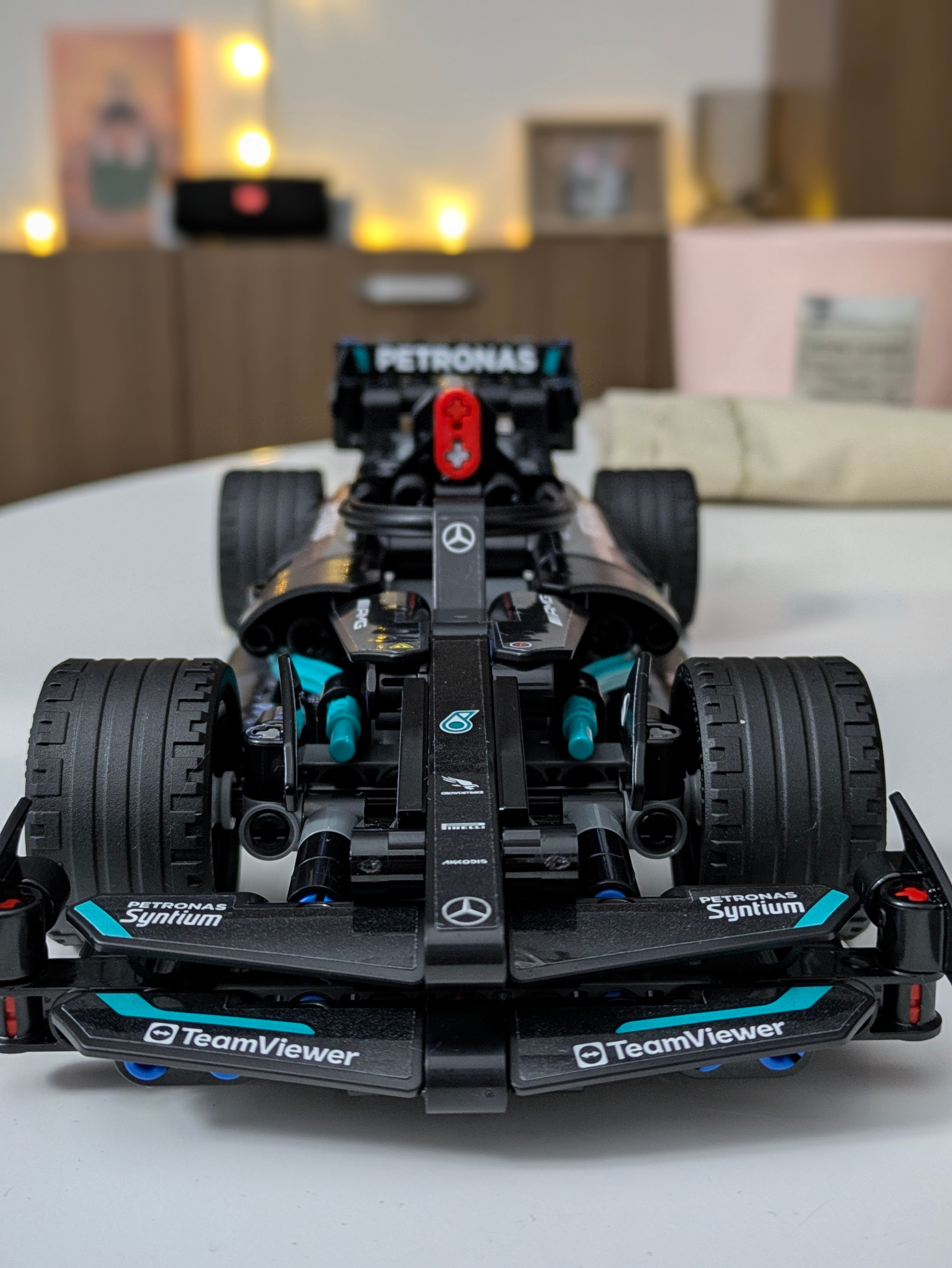 LEGO® Technic - Mercedes-AMG F1 W14 E Performance Pull-Back 42165
