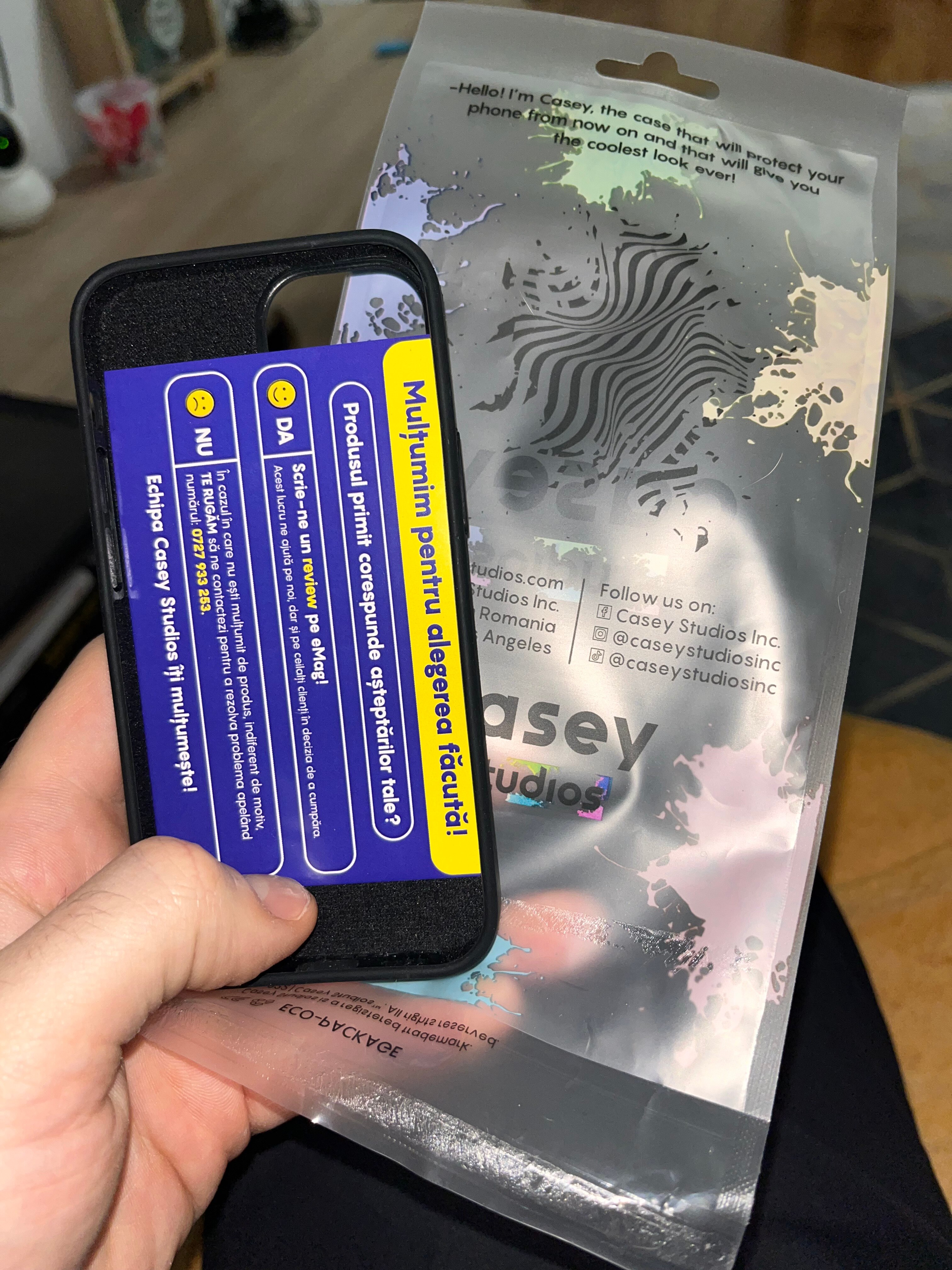 Husa CASEY STUDIOS™ compatibila cu iPhone 13 Mini, Soft Silicone Premium, Microfibra in Interior, Fuchsia, de Protectie, Ultra Slim, pentru Incarcare Wireless, Margini Ridicate de Protectia Ecranului si a Camerelor