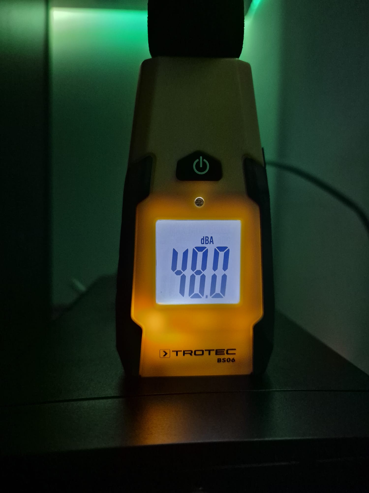 UPS NJOY Keen 800, 800VA/480W, Line Interactive, Regulator automat