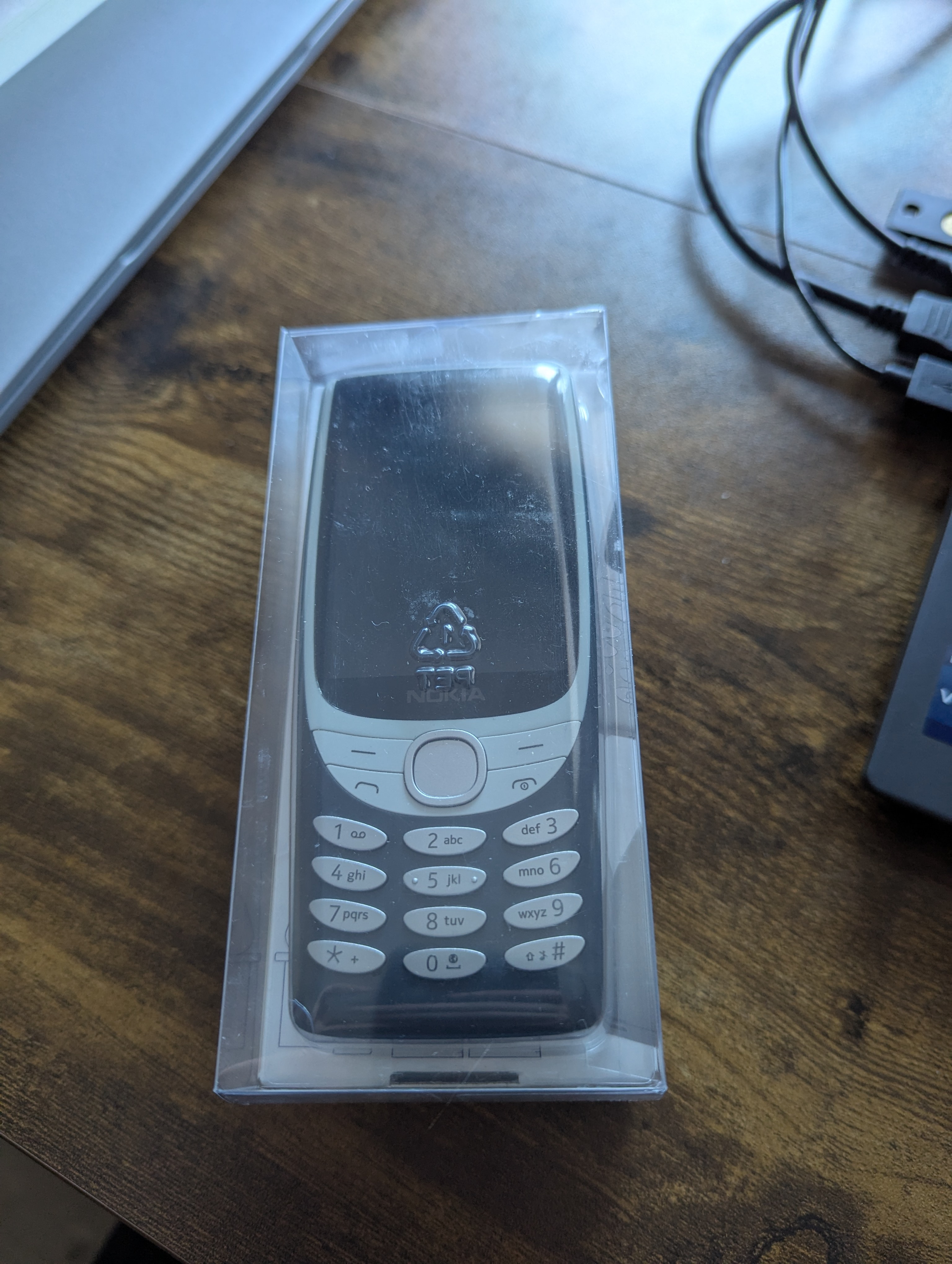 Telefon mobil Nokia 8210, Dual Sim, 4G, Sand