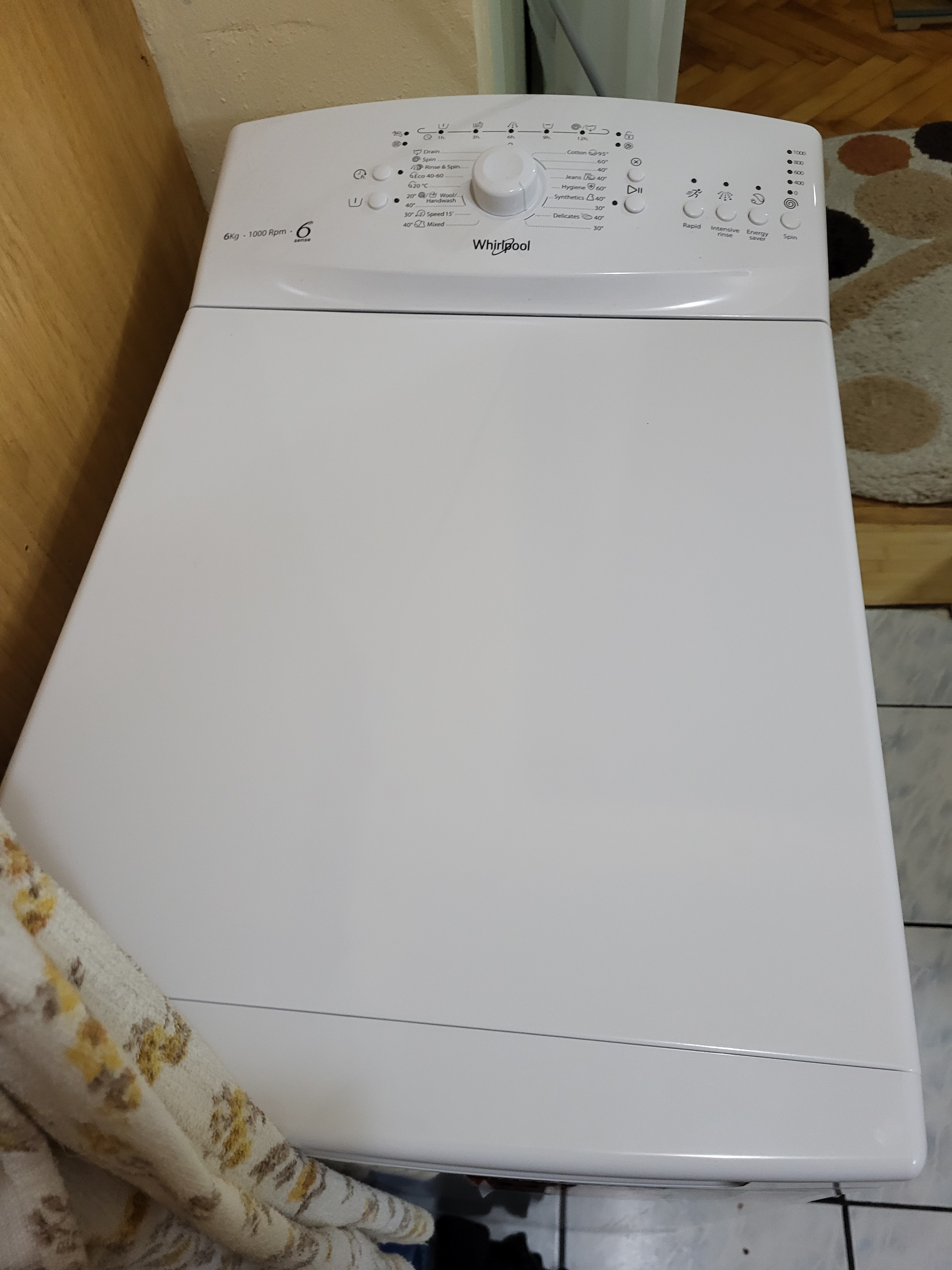 Masina de spalat rufe cu incarcare verticala Whirlpool TDLR 6040L EU/N, 6kg, 1000 rpm, Clasa C, Display LED, Tehnologia Al 6-lea Simt, Alb