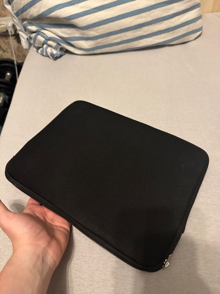 Husa de Protectie pentru MacBook Air/Pro 14 inch, BondShop, Compatibila cu Alte Laptopuri, Impermeabila, Material Neopren, Interior Poliester, Fermoar Rezistent, 1 Compartiment Exterior, Slim si Usoara, Albastru