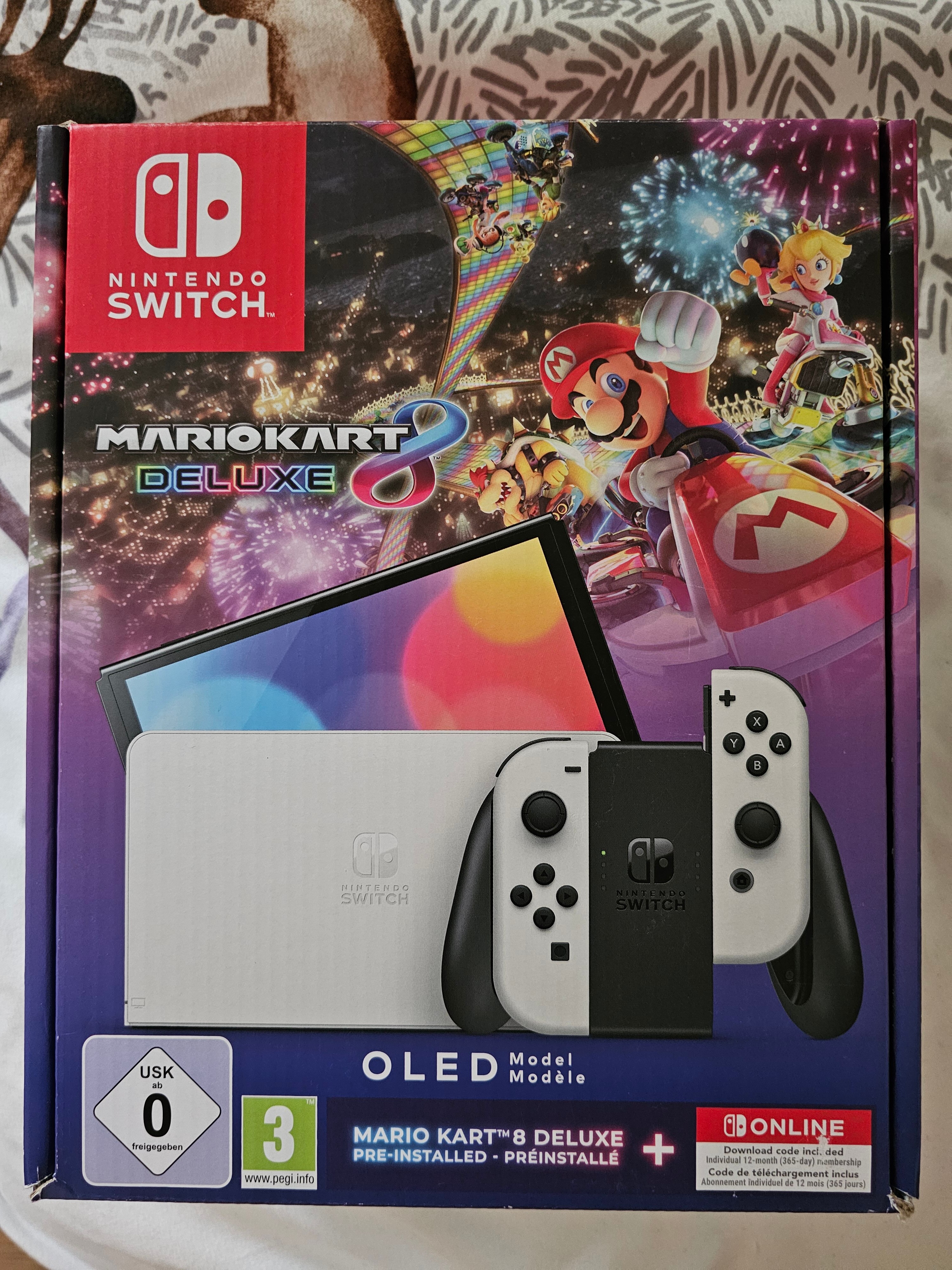 Consola Nintendo Switch OLED (White) + joc Mario Kart 8 +