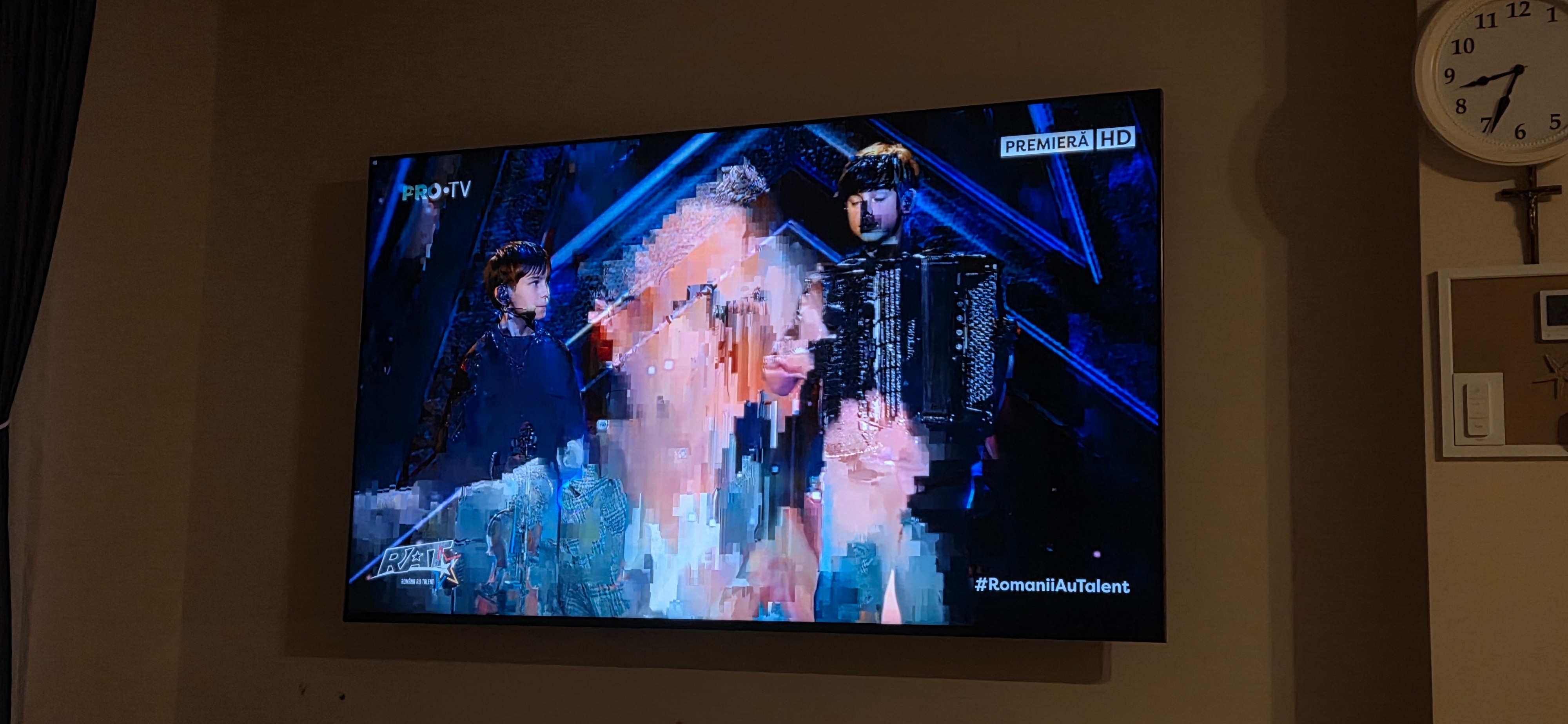 Televizor Sony BRAVIA LED 65X90L, 164 cm, Smart Google TV, 4K Ultra HD, 100 Hz, Clasa F