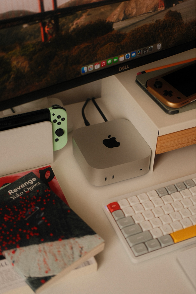 Mac Mini PC Apple cu procesor Apple M4, 10 nuclee CPU and 10