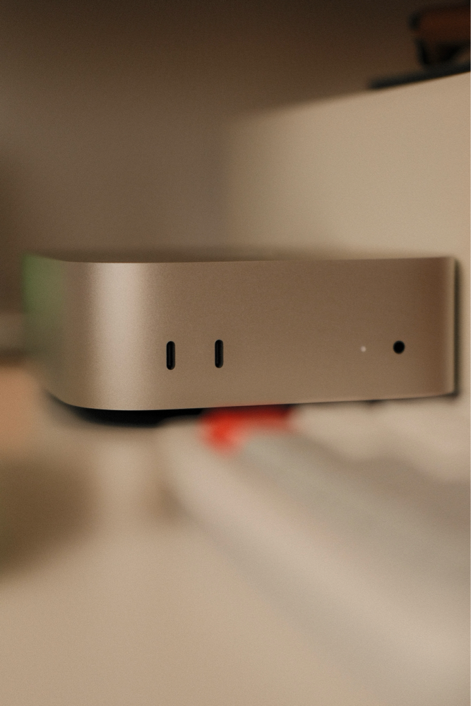 Mac Mini PC Apple cu procesor Apple M4, 10 nuclee CPU and 10