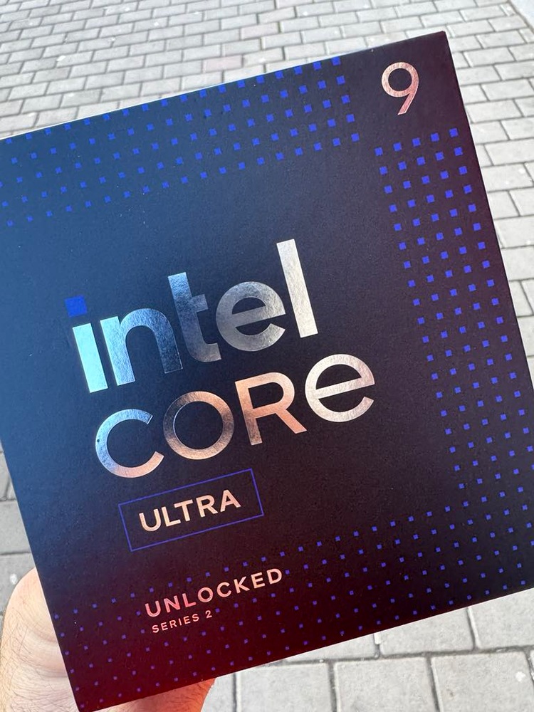 Procesor Intel® Core™ Ultra 9 285K Arrow Lake, pana la 5.7GHz