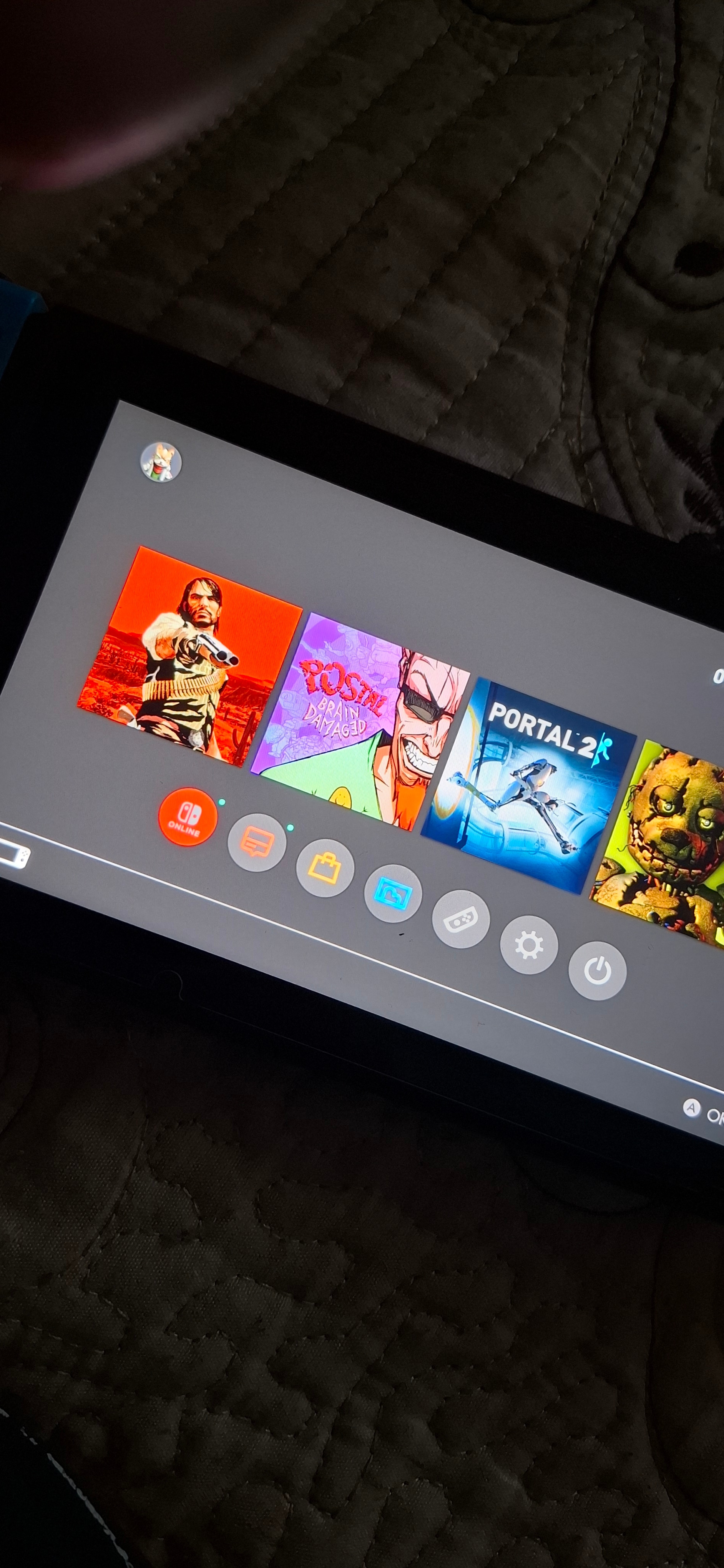 Consola NINTENDO SWITCH (WITH NEON RED & NEON BLUE JOY-CONS)