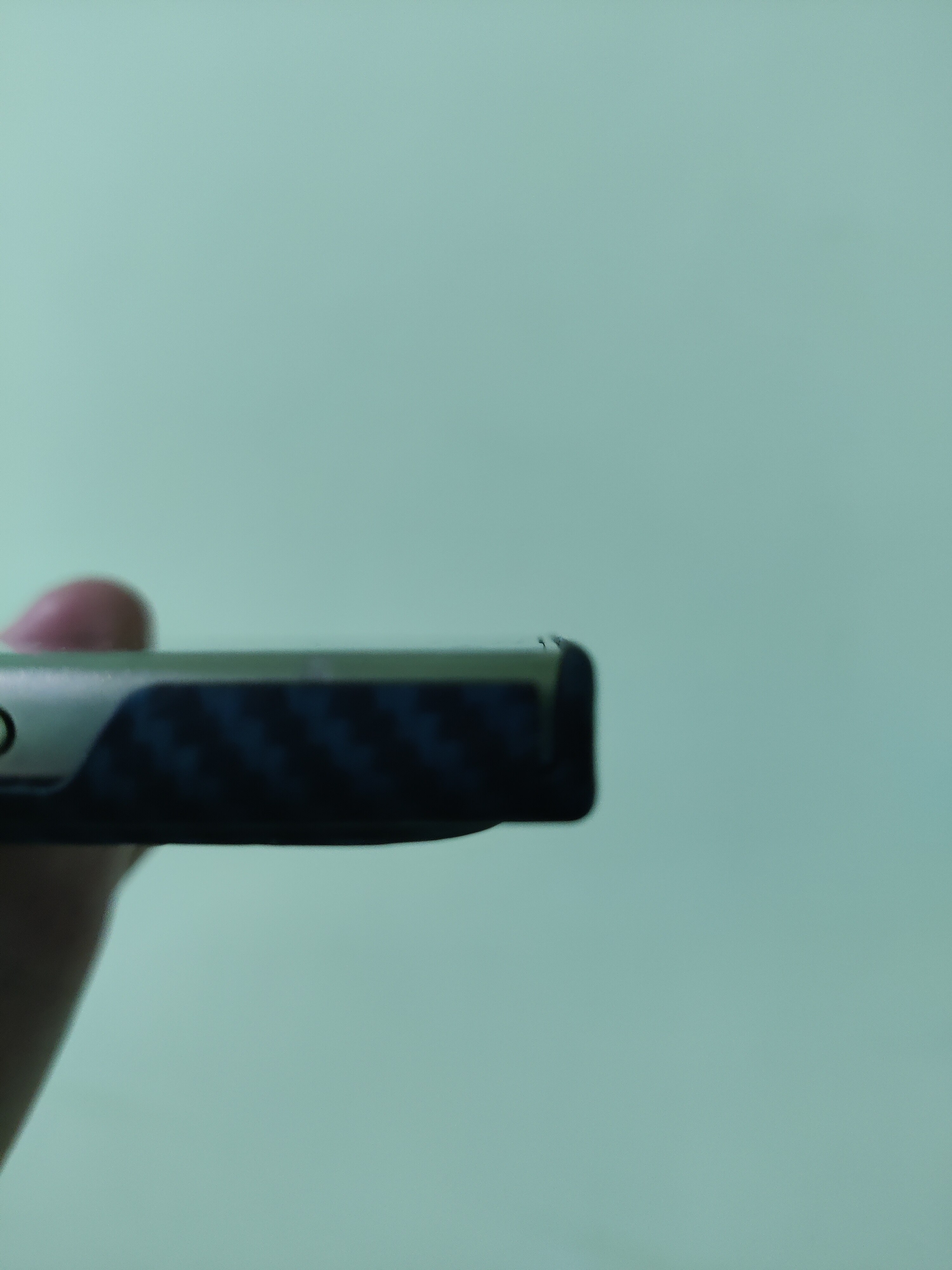 Husa fibra de carbon SILKASE pentru Samsung Galaxy S24 Ultra, aramid kevlar, protectie camera, negru/albastru