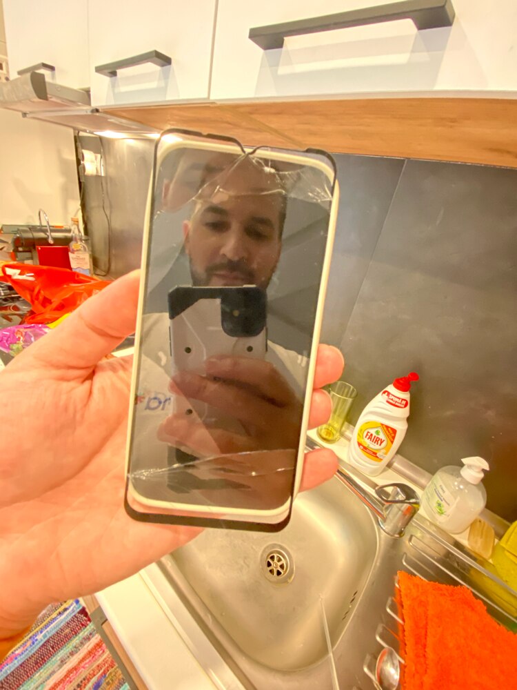 Folie de protectie Spacer pentru iPhone 13 si 13 Pro, sticla 9D, duritate 9H, Tempered Glass