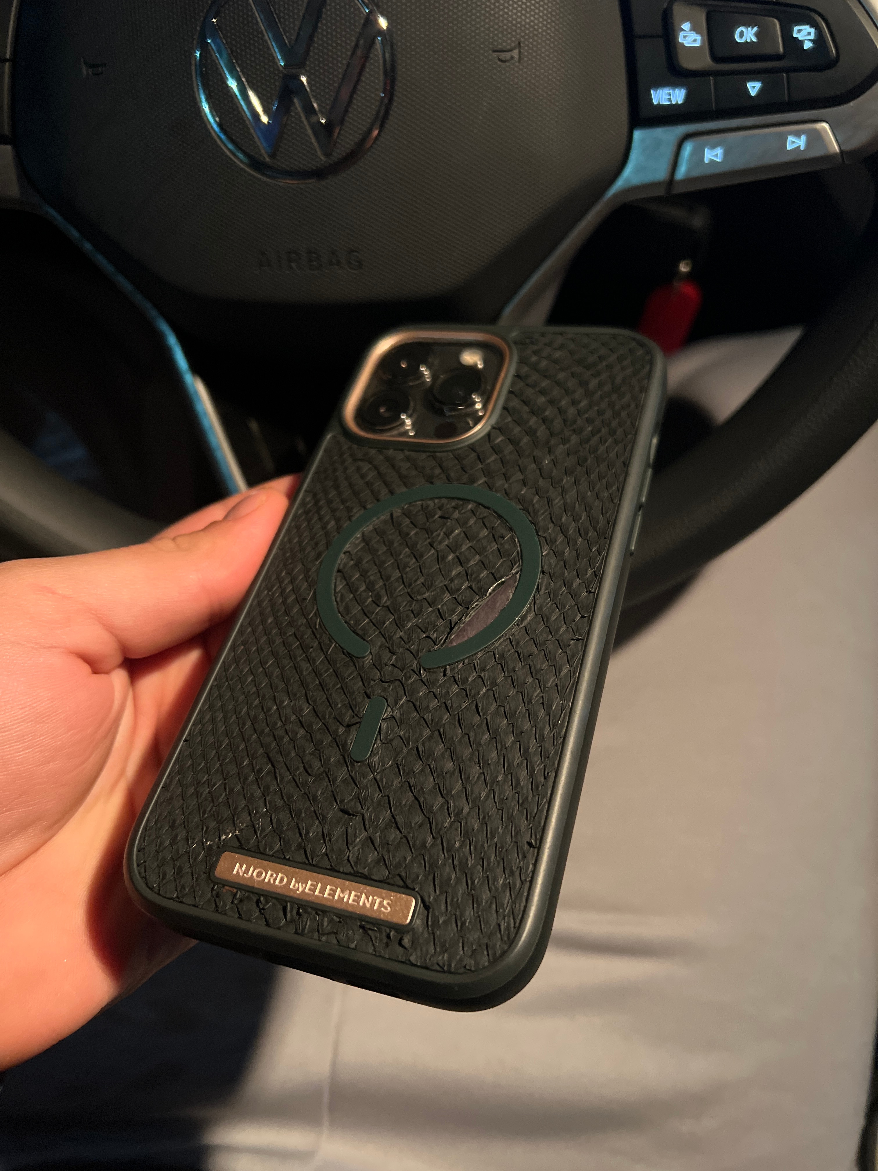 Husa de protectie Njord Jord pentru iPhone 13 Pro Max, Verde inchis