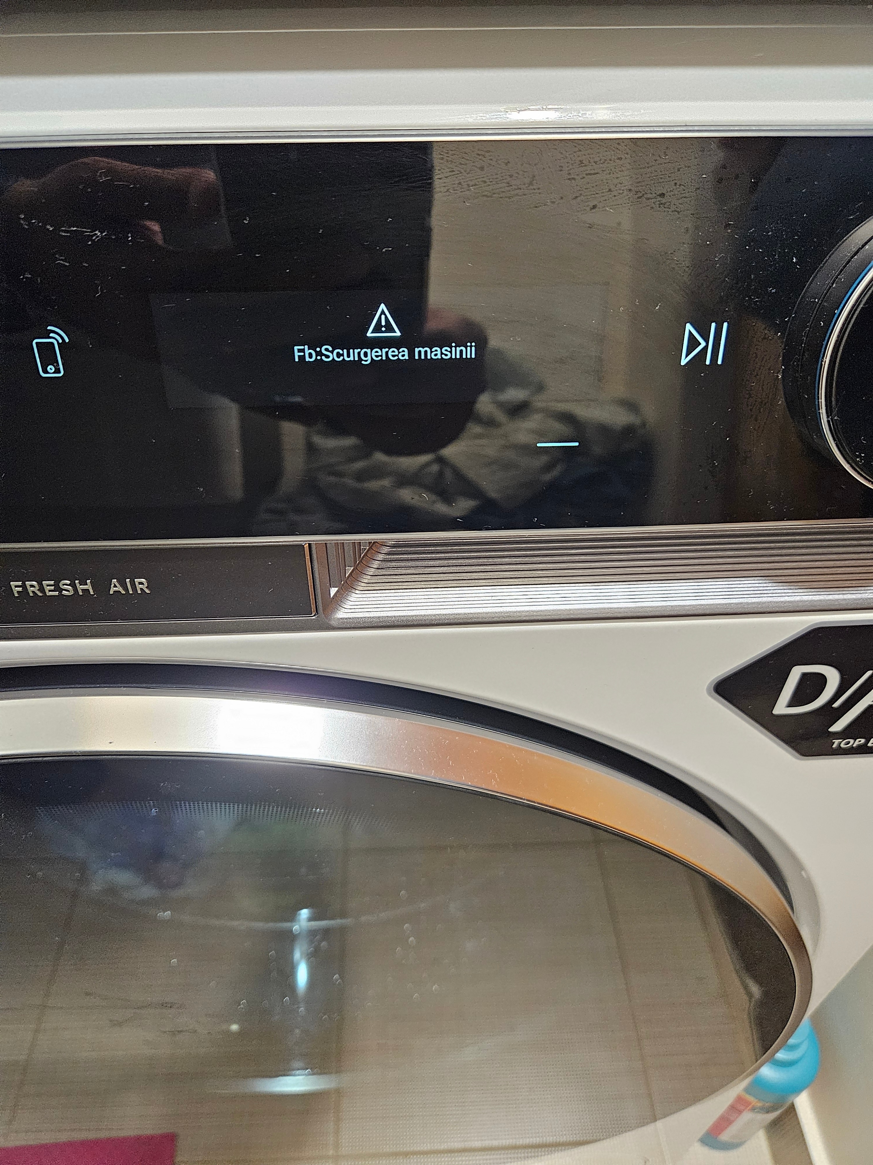 Masina de spalat rufe cu uscator Haier HWD100-B14397US, Spalare 10 kg, Uscare 6 kg, 1400 rpm, Motor Direct Motion, Clasa A, Ultra Fresh, WiFi, ABT, display LCD, Smart Dual Spray, Alb