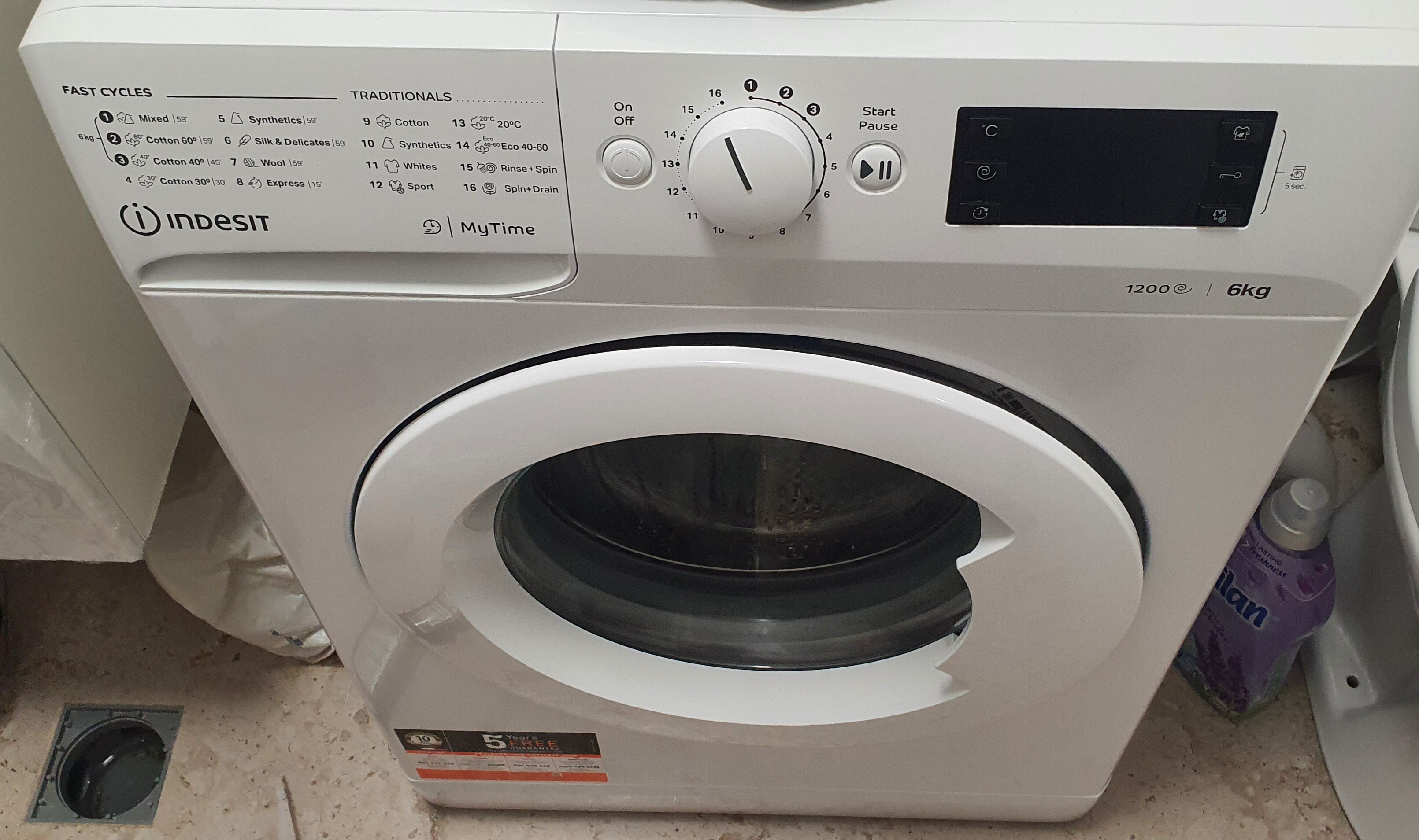 Masina de spalat rufe Slim Indesit MTWSE61252WEE, 6kg, 1200 RPM, Clasa F, MyTime, Fast Cycles, Alb