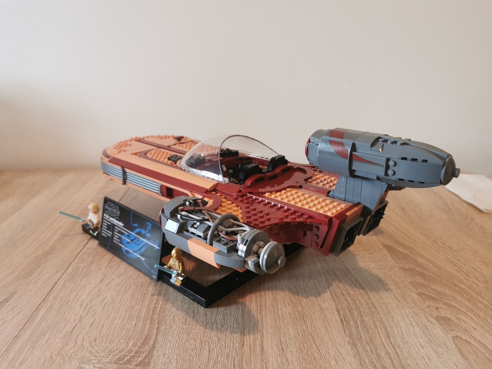 LEGO® Star Wars™ - Landspeeder™ al lui Luke Skywalker 75341, 1890