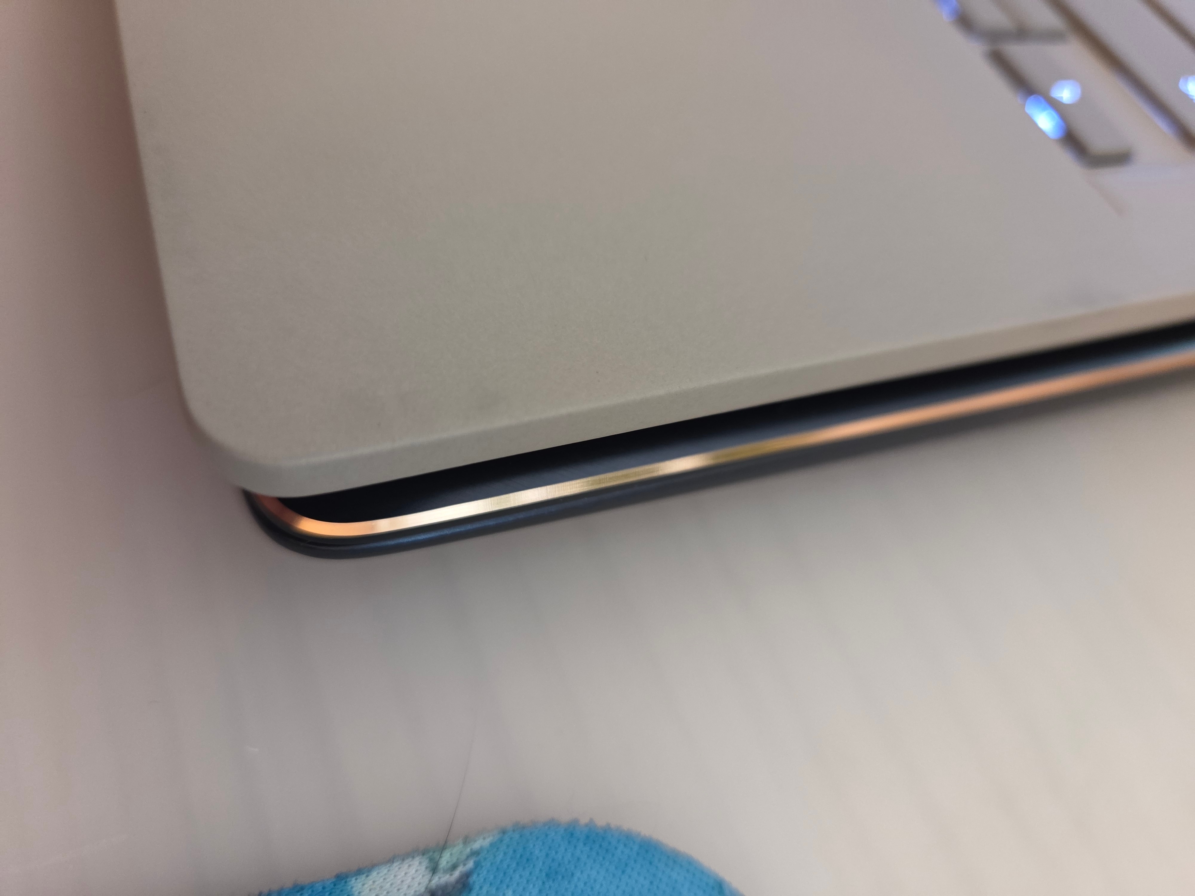 Laptop ASUS Zenbook A14 UX3407RA cu procesor Snapdragon® X Elite X1E 78 100 pana la 3.4GHz, 14'', WUXGA, OLED, 32GB LPDDR5X RAM, 1TB SSD, Qualcomm® Adreno™ GPU, Windows 11 Pro, Zabriskie Beige