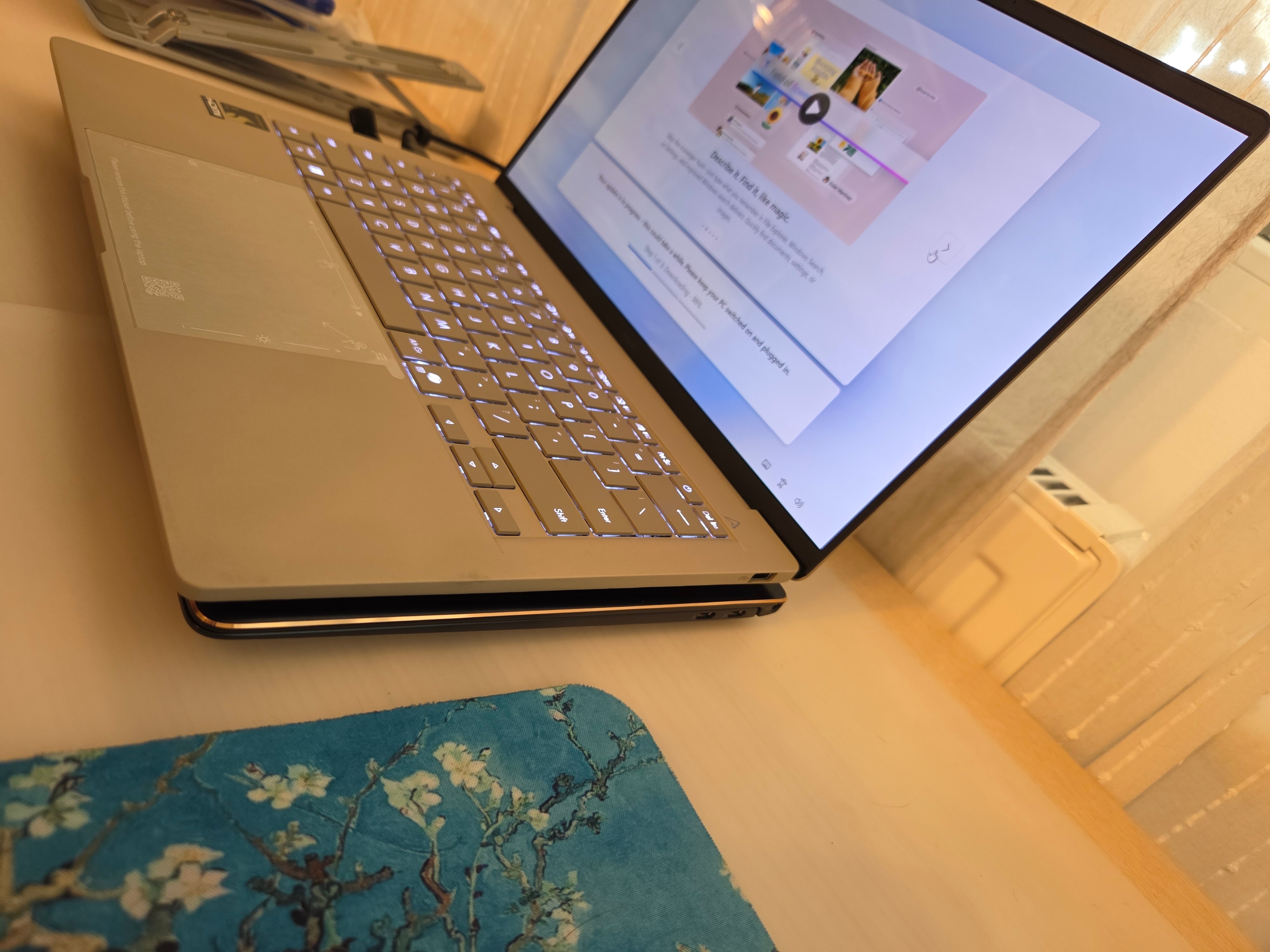 Laptop ASUS Zenbook A14 UX3407RA cu procesor Snapdragon® X Elite X1E 78 100 pana la 3.4GHz, 14'', WUXGA, OLED, 32GB LPDDR5X RAM, 1TB SSD, Qualcomm® Adreno™ GPU, Windows 11 Pro, Zabriskie Beige