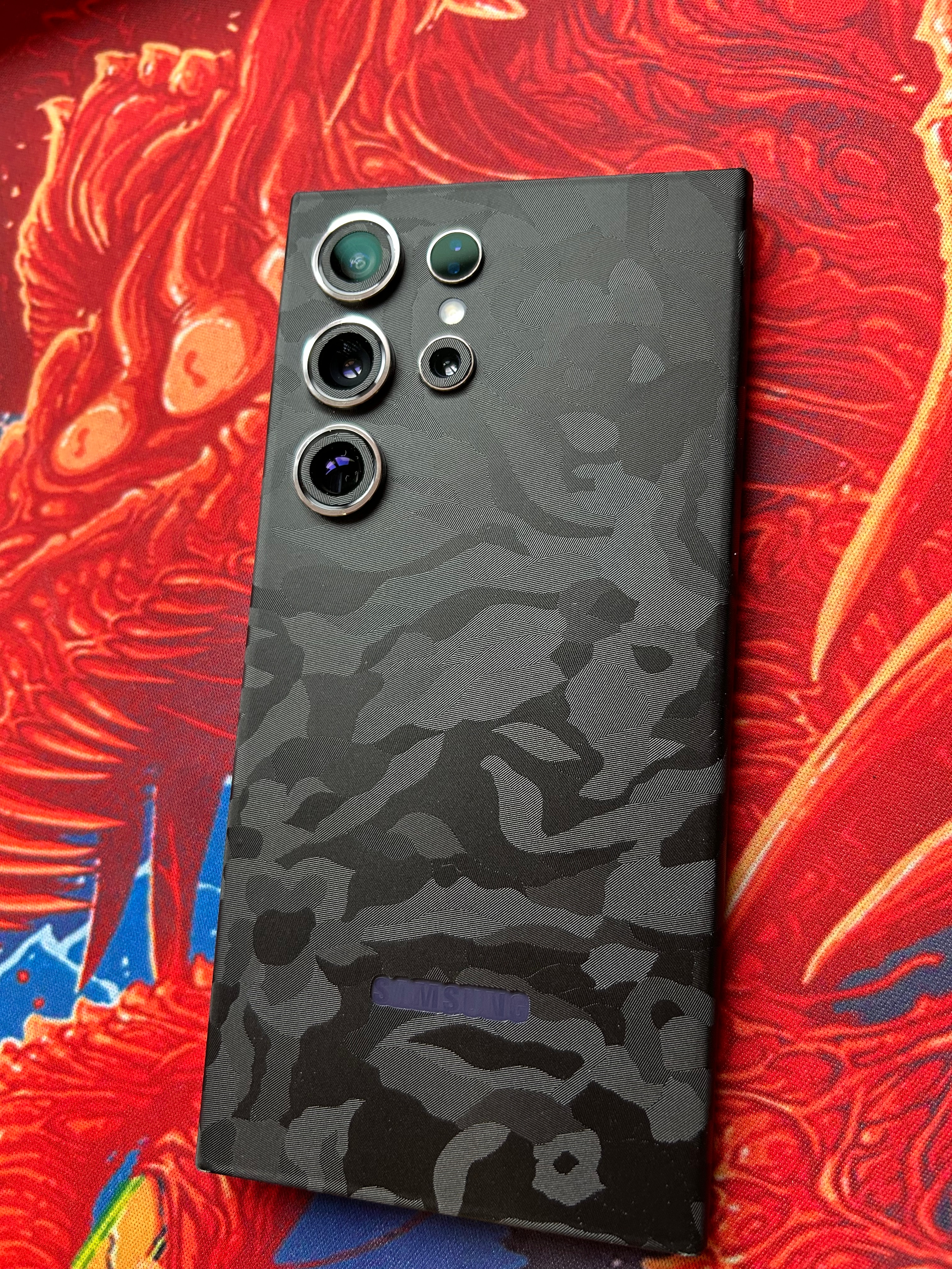 Folie iSkinz pentru Samsung Galaxy S24 Ultra - Honeycomb Argintiu Silver, 360 Cut, Skin Adeziv Full Body Cover, Protectie Carcasa Spate si Laterale