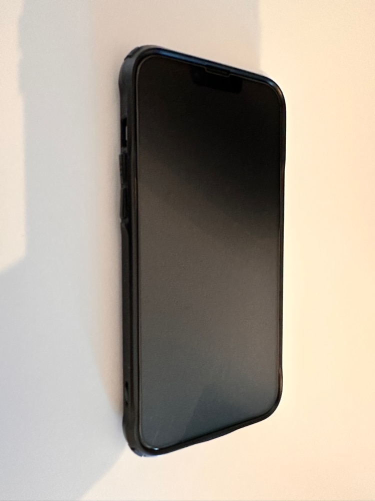 Folie Sticla Mata CASEY STUDIOS™ compatibila cu iPhone 13 Pro Max, MaxDefense+ Matte, Full Cover 3D, Full Glue, Sticla Securizata, Duritate Militara, Protectie Profesionala Ecran 3D, Anti Zgarieturi, Anti Socuri, Negru