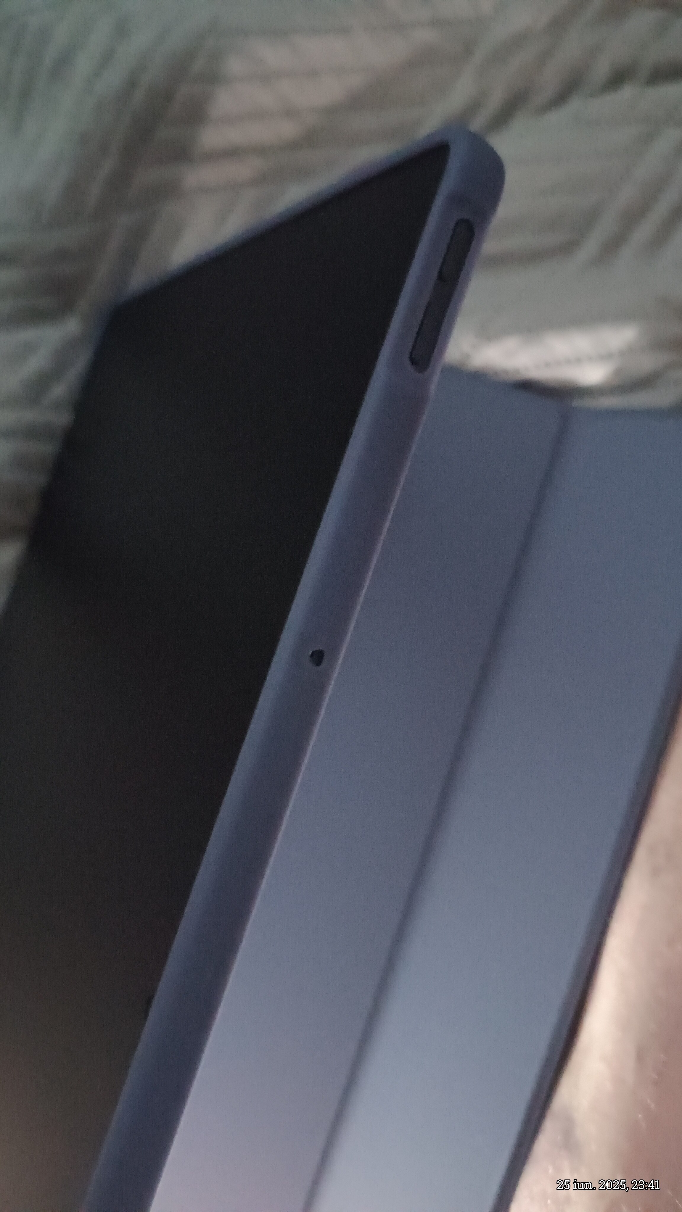 Husa Ultra Slim pentru Lenovo Idea Tab Pro, 12.7" (2025), Silicon TPU, Smart Cover - Negru