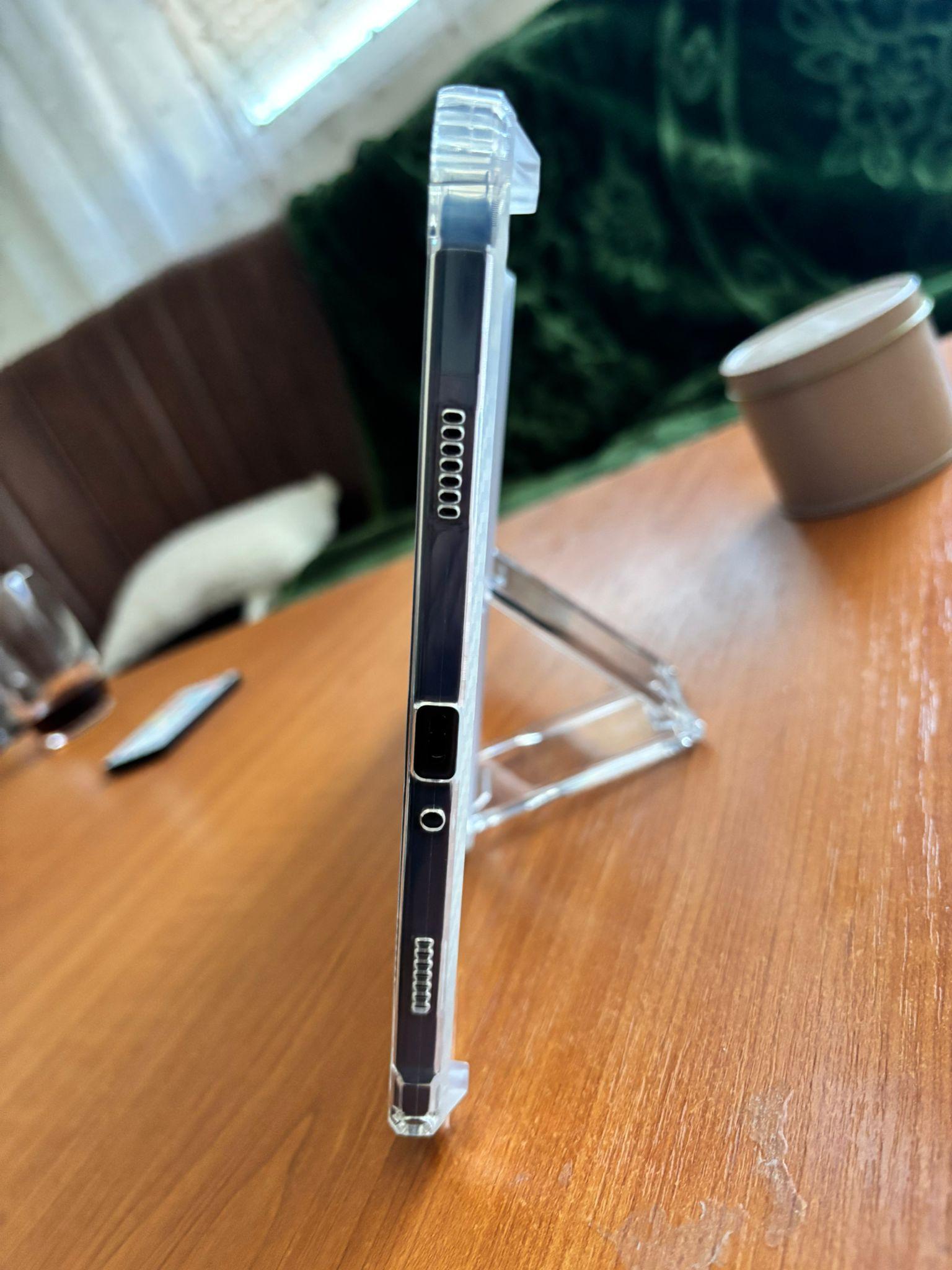 Husa de protectie telefonultau® pentru Samsung Galaxy Tab A9 Plus 11", silicon transparent antishock cu colturi intarite, suport integrat pentru tableta si stylus, rezistenta la socuri, ideala pentru filme, jocuri, lectii online si birou, transparenta