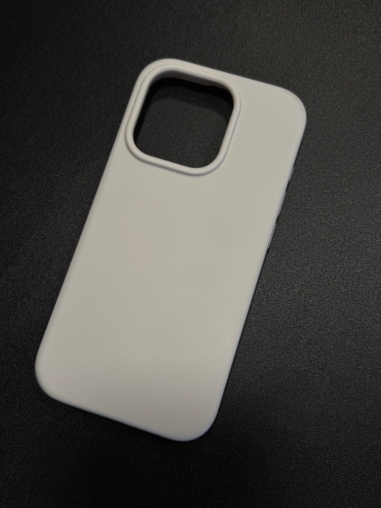 Husa CASEY STUDIOS™ pentru Apple iPhone 15 Pro, Soft Silicone Premium, Microfibra in Interior, Roz, de Protectie, Ultra Slim, pentru Incarcare Wireless, Margini Ridicate pentru Protectia Ecranului si a Camerelor