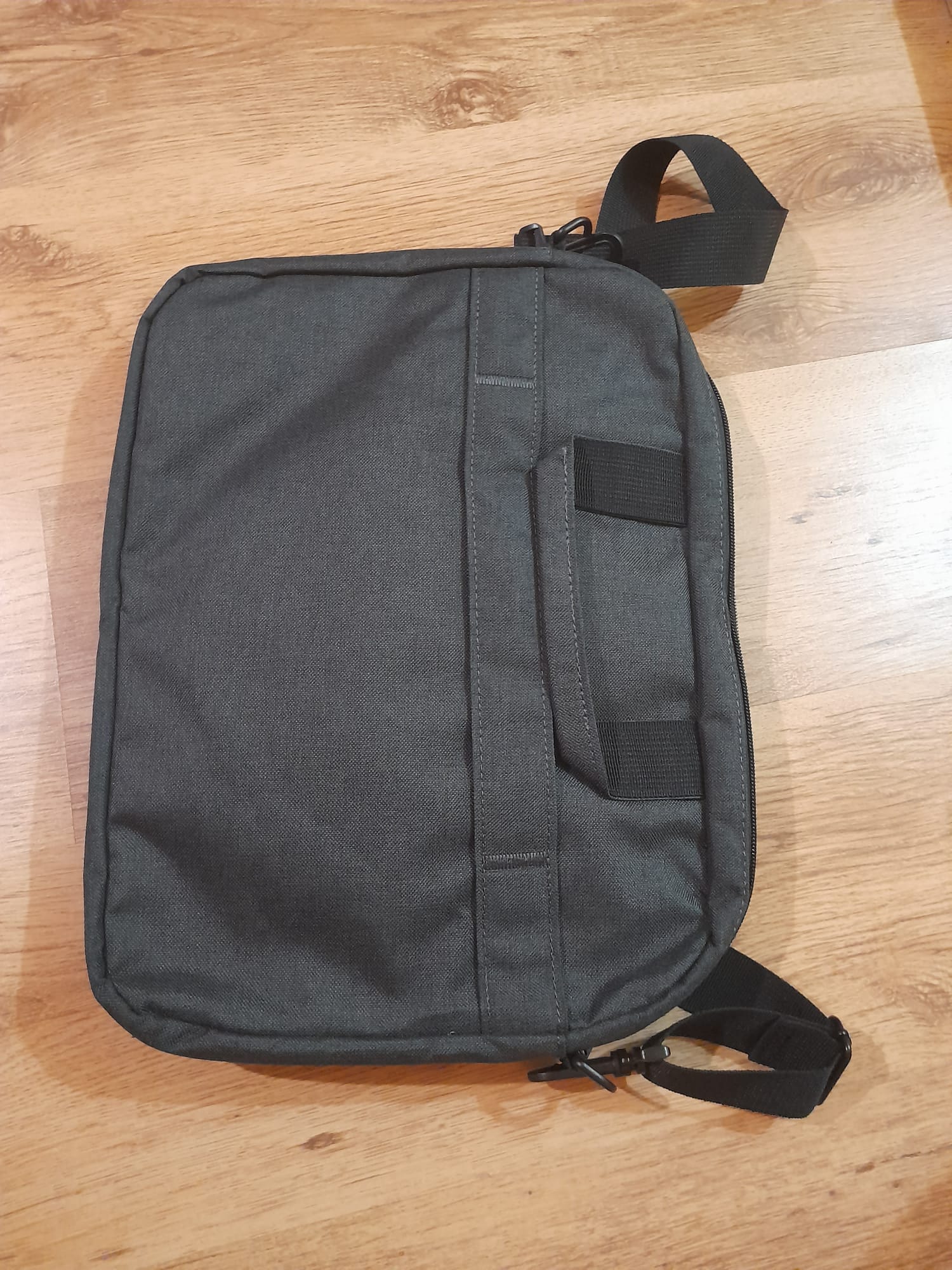 Geanta laptop Lenovo Topload T210 (ECO), 16", Negru