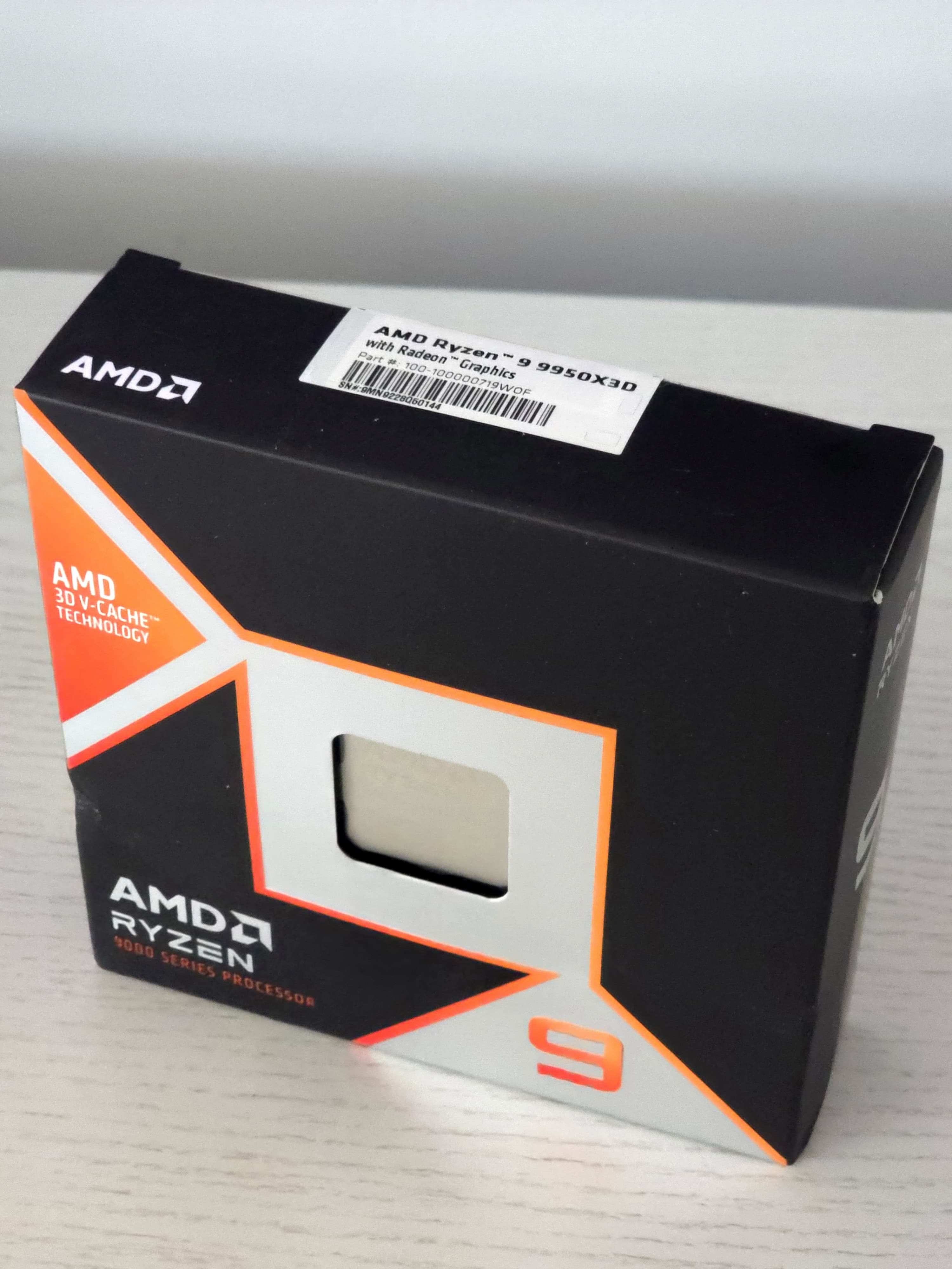 Procesor AMD Ryzen™ 9 9950X3D, 144MB, 4.3/5.7GHz Boost, Socket AM5