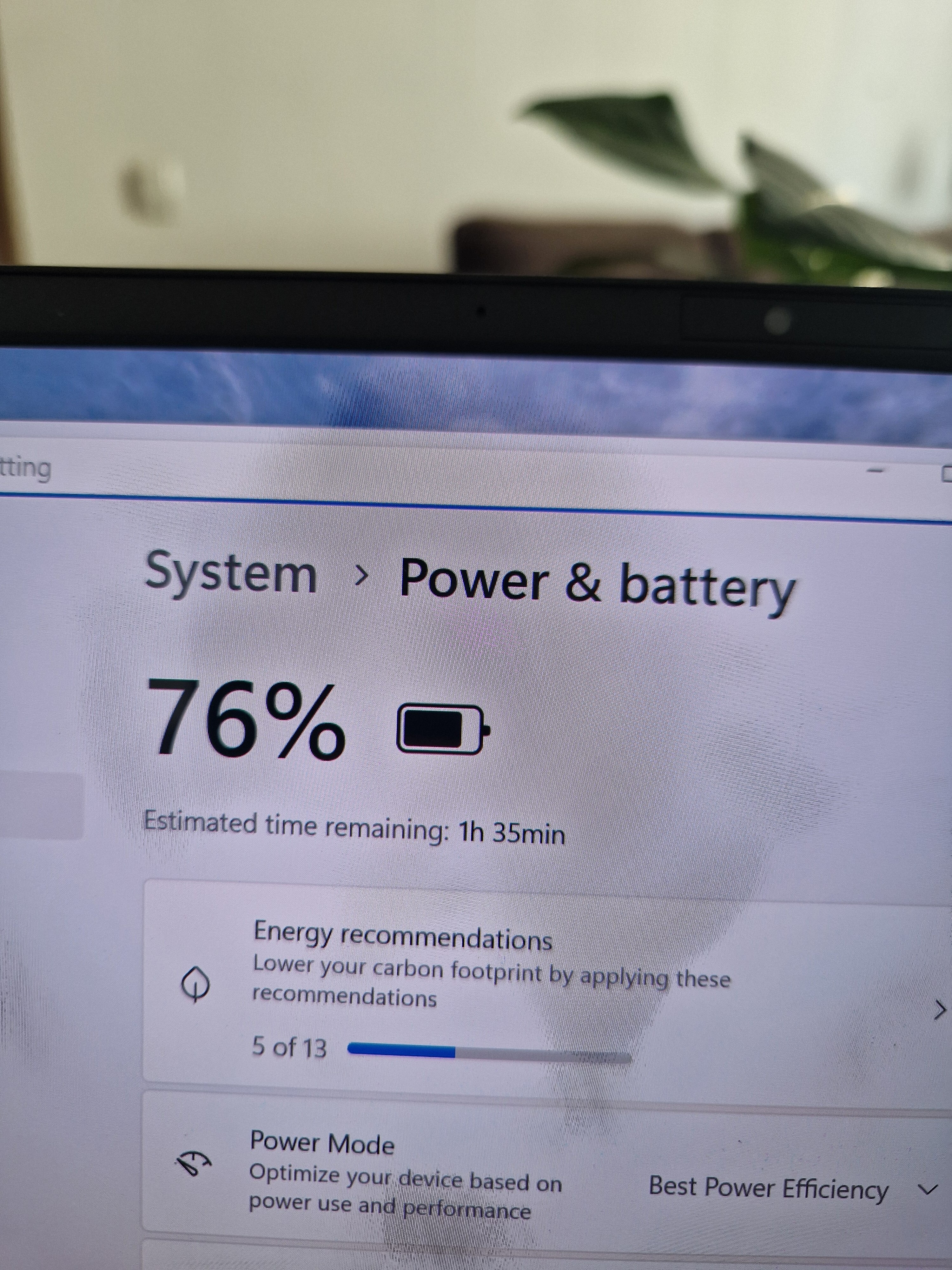 Laptop ASUS Vivobook S 15 K5507QA cu procesor Snapdragon® X Plus X1P 42 100 pana la 3.4GHz, 15.6'', 3K, OLED, 120Hz, 16GB LPDDR5X RAM, 1TB SSD, Qualcomm® Adreno™ GPU, Windows 11 Home, Cool Silver