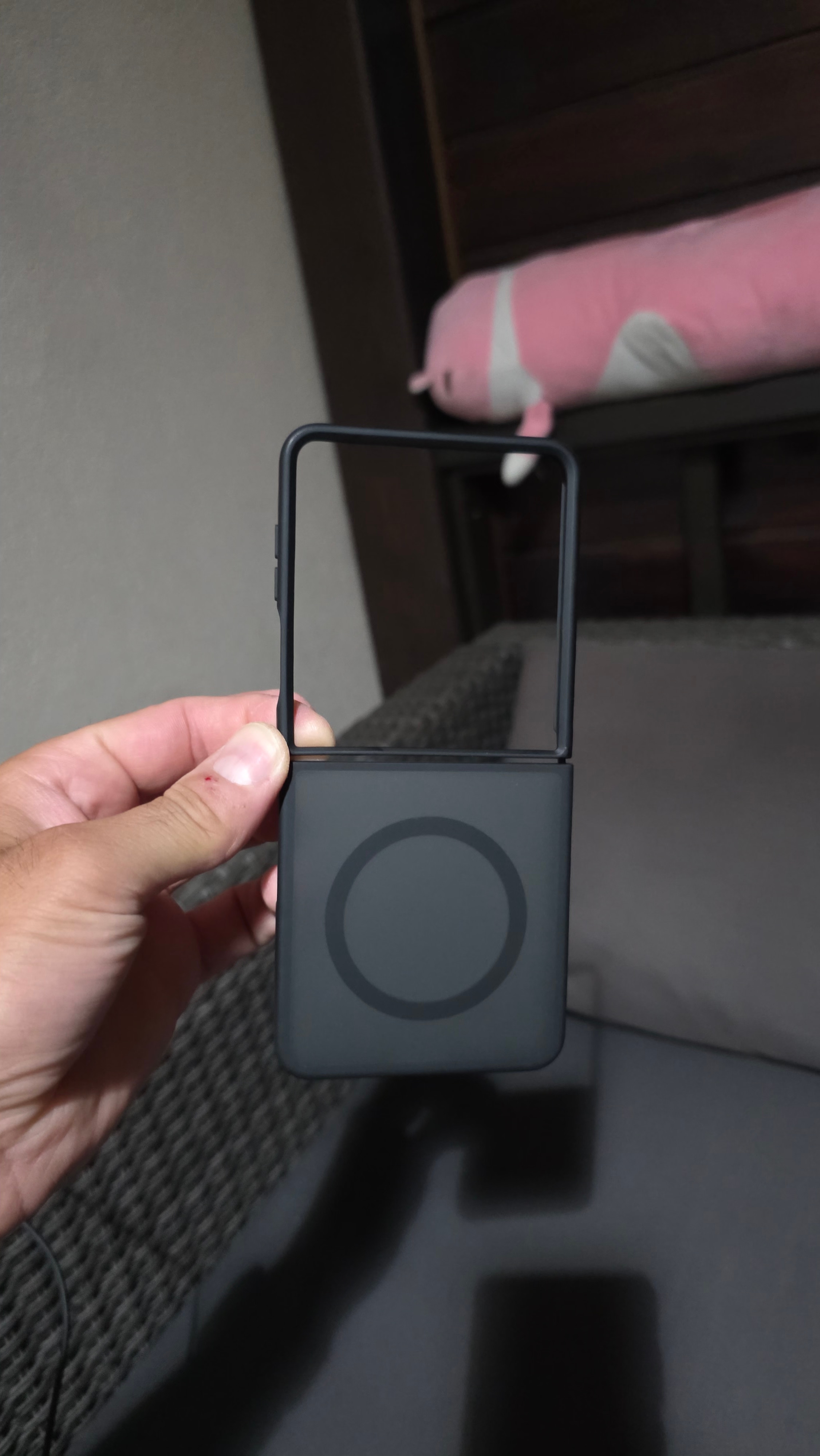 Husa de Protectie, Compatibila Samsung Galaxy Z Flip7, Doctor Shield Fantom, MagSafe - Negru