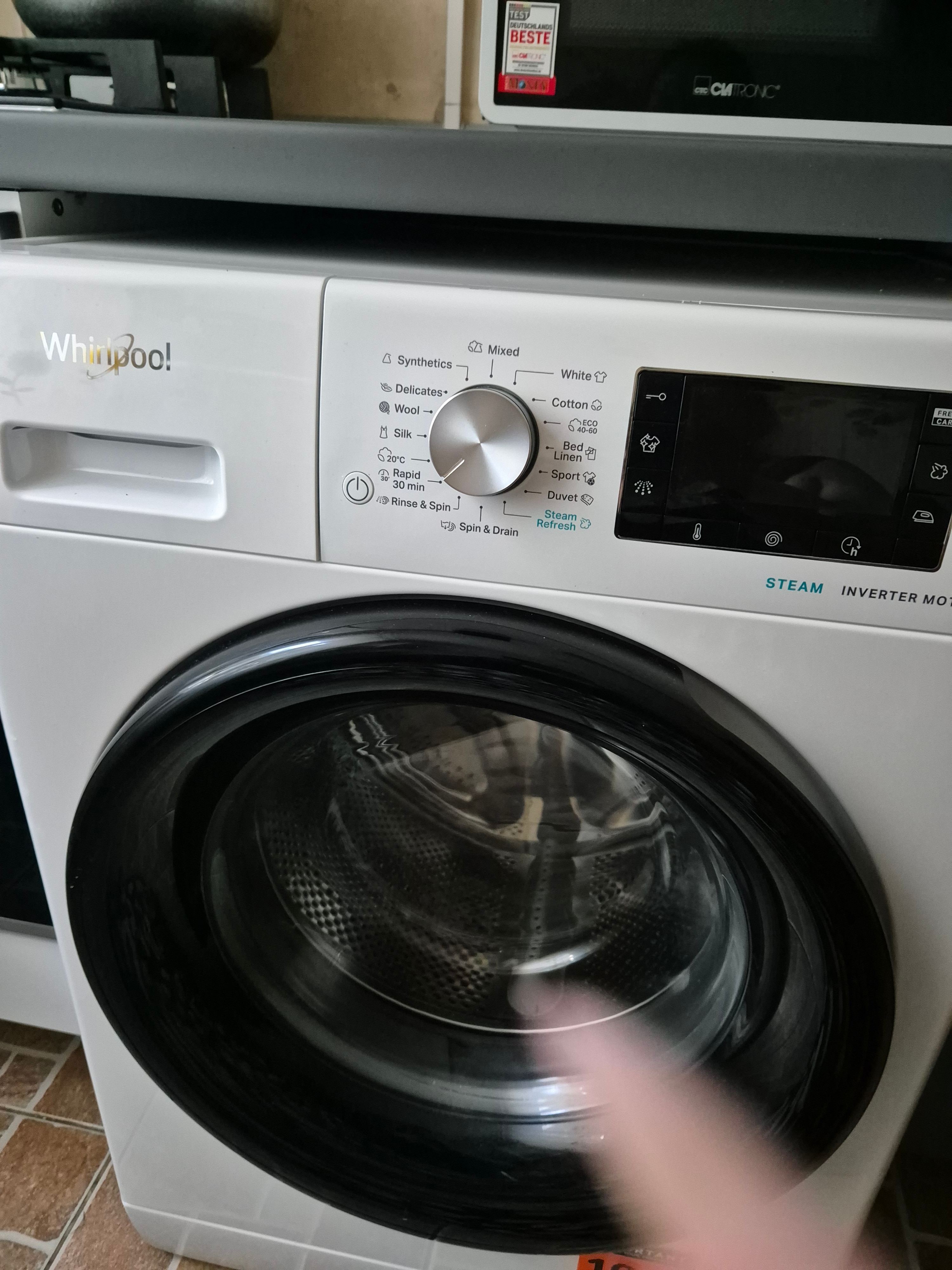 Masina de spalat rufe Whirlpool FreshCare+ FFD8648BVEE, 8 kg, 1600 RPM, Clasa C, Steam Refresh, Steam Hygiene, Tehnologia al-6lea Simt, Motor Inverter, Display LCD, Alb