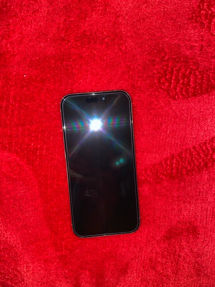 Folie Sticla CASEY STUDIOS™ compatibila cu iPhone 15 Pro, MaxDefense+ Classic, Full Glue, Sticla Securizata, Duritate Militara, Ultra HD, Protectie Profesionala Ecran 2D, Anti Zgarieturi, Anti Socuri, Negru