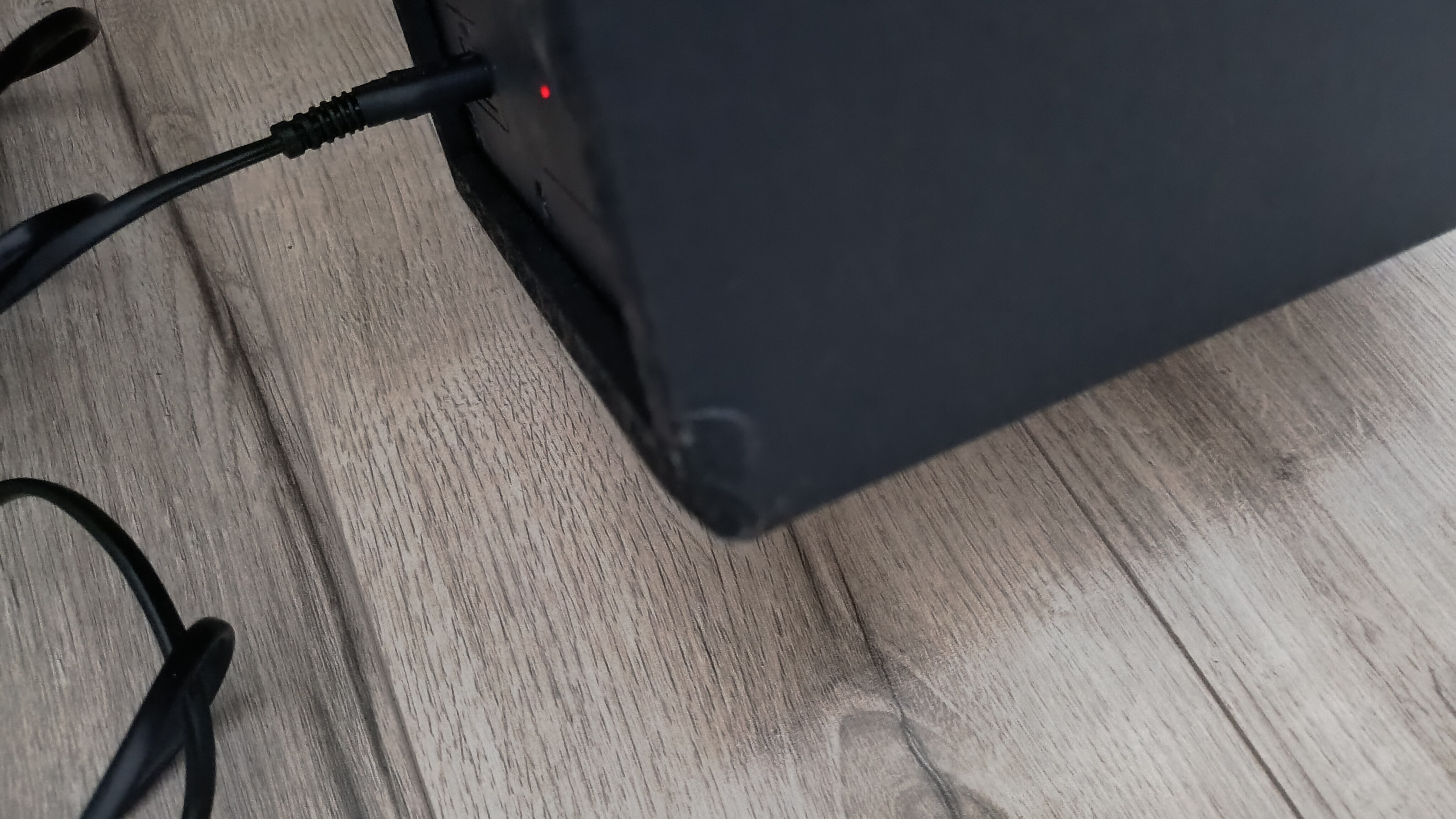 Soundbar Samsung HW-B650D, 3.1, 370W, Bluetooth, Subwoofer wireless, Dolby Digital, Negru