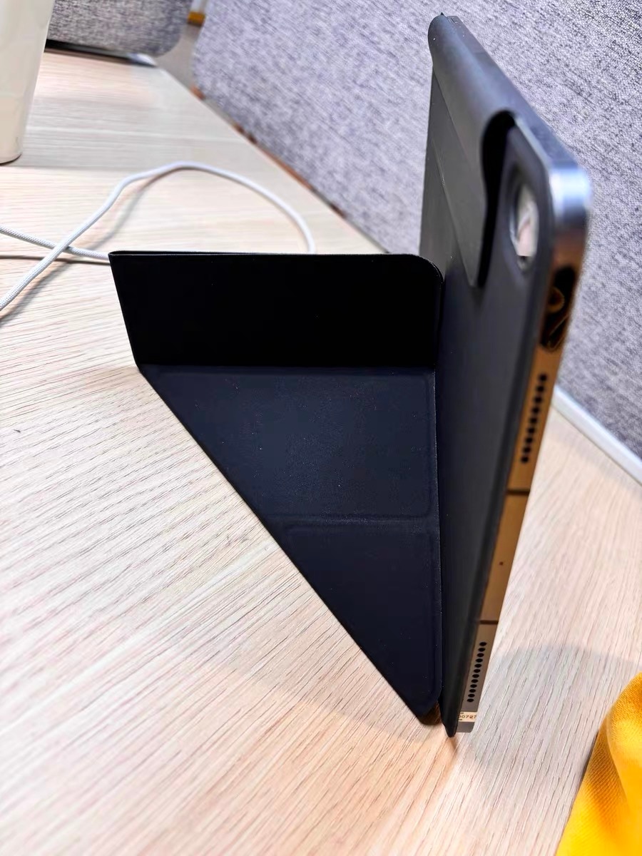 Husa tableta 4 in 1, wumeiwang, pentru iPad Air 11" 2024/ 2025 M2, M3 cu functie wake-up/sleep, magnetica, design Origami, suport ascuns pentru creion, negru