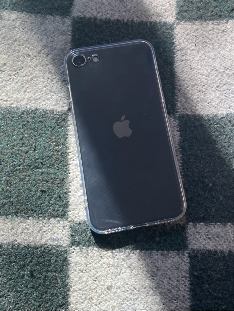Husa IAO Transparenta din SIlicon Optim Clear Compatibila Apple iPhone SE 2 2020