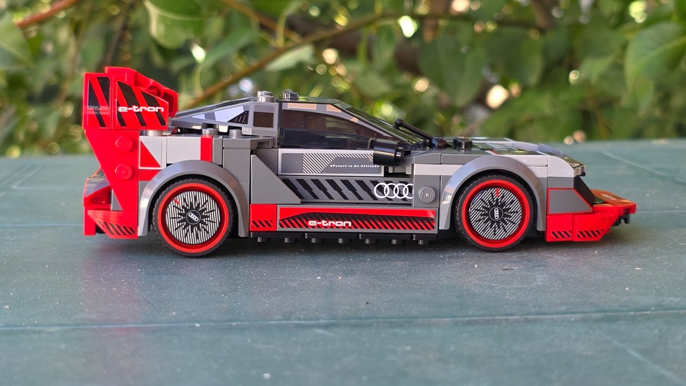 LEGO® Speed Champions - Masina de curse Audi S1 E-Tron Quattro