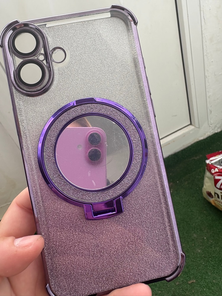 Husa pentru iPhone 16 plus cu suport magnetic integrat inel, oglinda de machiaj si silicona antisoc - Argintiu Stralucitor