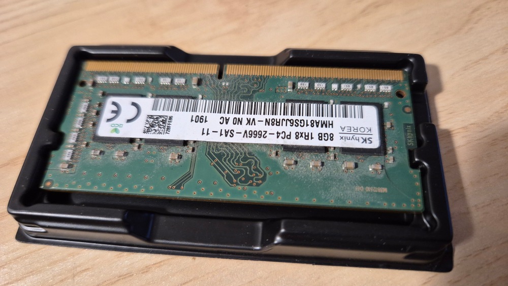 Memorie RAM sodimm laptop SK Hynix 8GB DDR4 PC4 2666 MHz - eMAG.ro