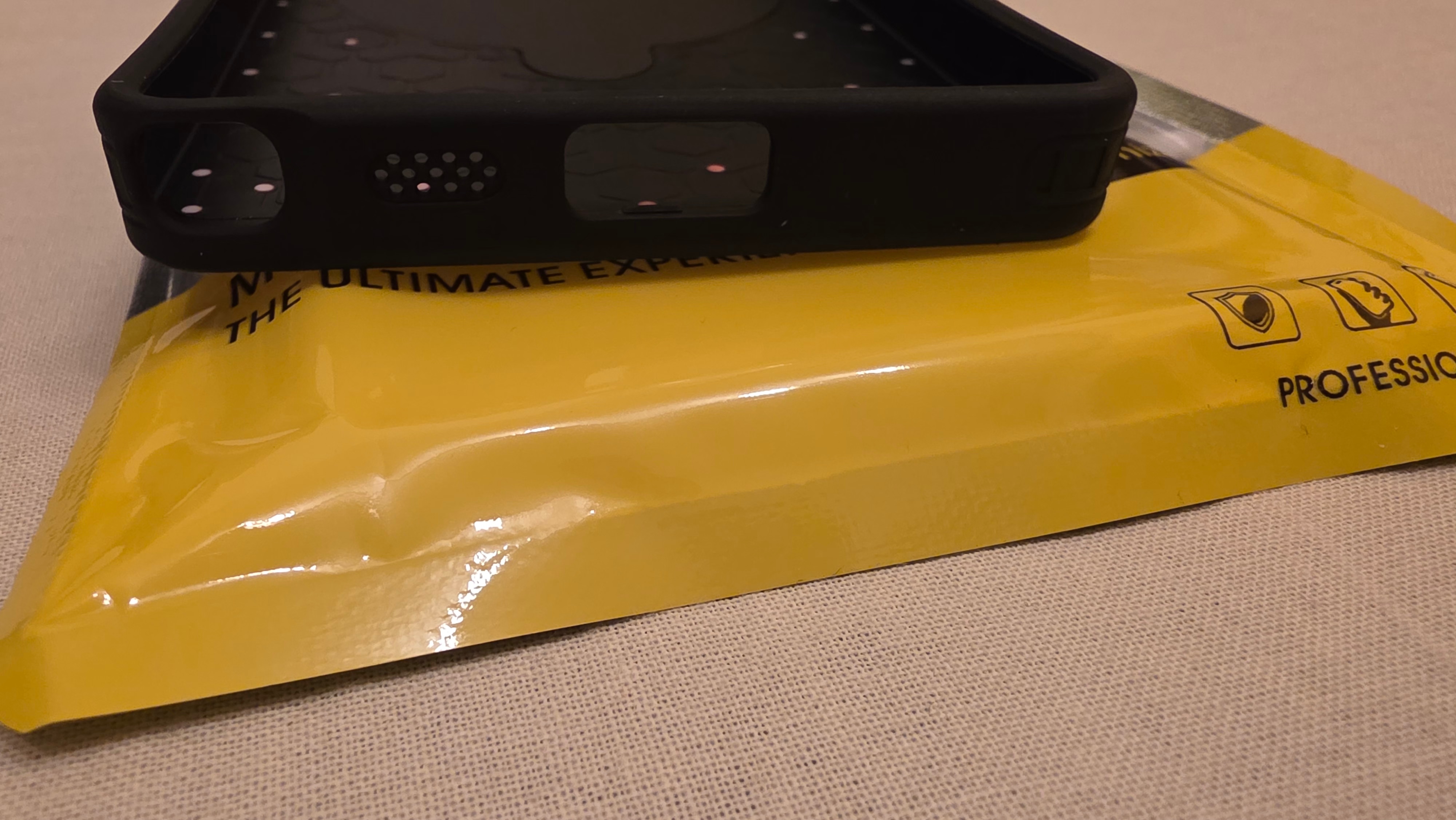 Husa military armour cu inel metalic, ALC MOBILE, compatibila cu Samsung Galaxy S25 Ultra, Rosu