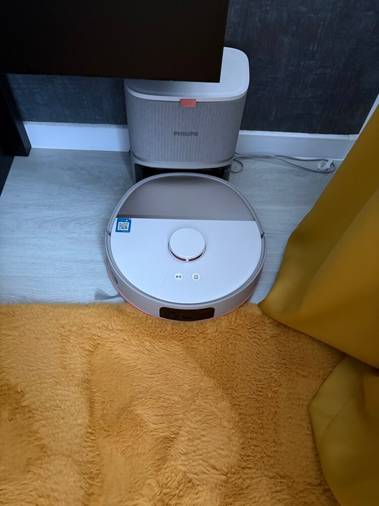 Aspirator robot si mop Philips XU5100/20 seria 5000, statie de golire automata, navigare LDS, mop rotativ, 10.000 Pa, Perie antiîncurcare, Detectare obstacole mici, Detectare automata a covoarelor, culoare bej