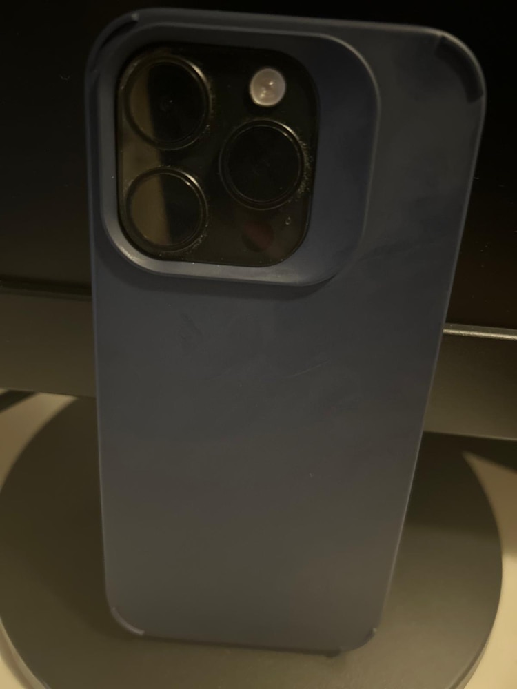 Husa pentru Apple iPhone 15 Pro, Flippy, din Silicon Lichid, Interior din Microfibra, Lentile Fosforescente de Protectie Camera, Anti Amprenta, Rezistenta la Socuri, Verde