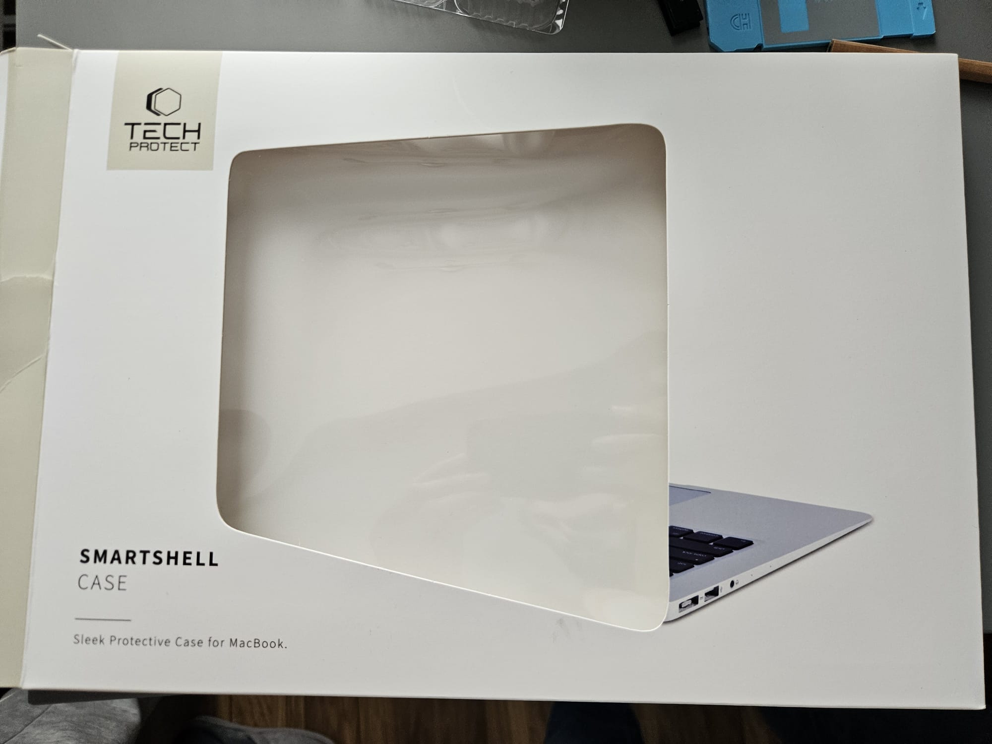 Carcasa pentru Macbook Pro 14 inch (2023/2022/2021) M1 / M2 / M3 Pro / Max Hard Shell Frost transparent mat