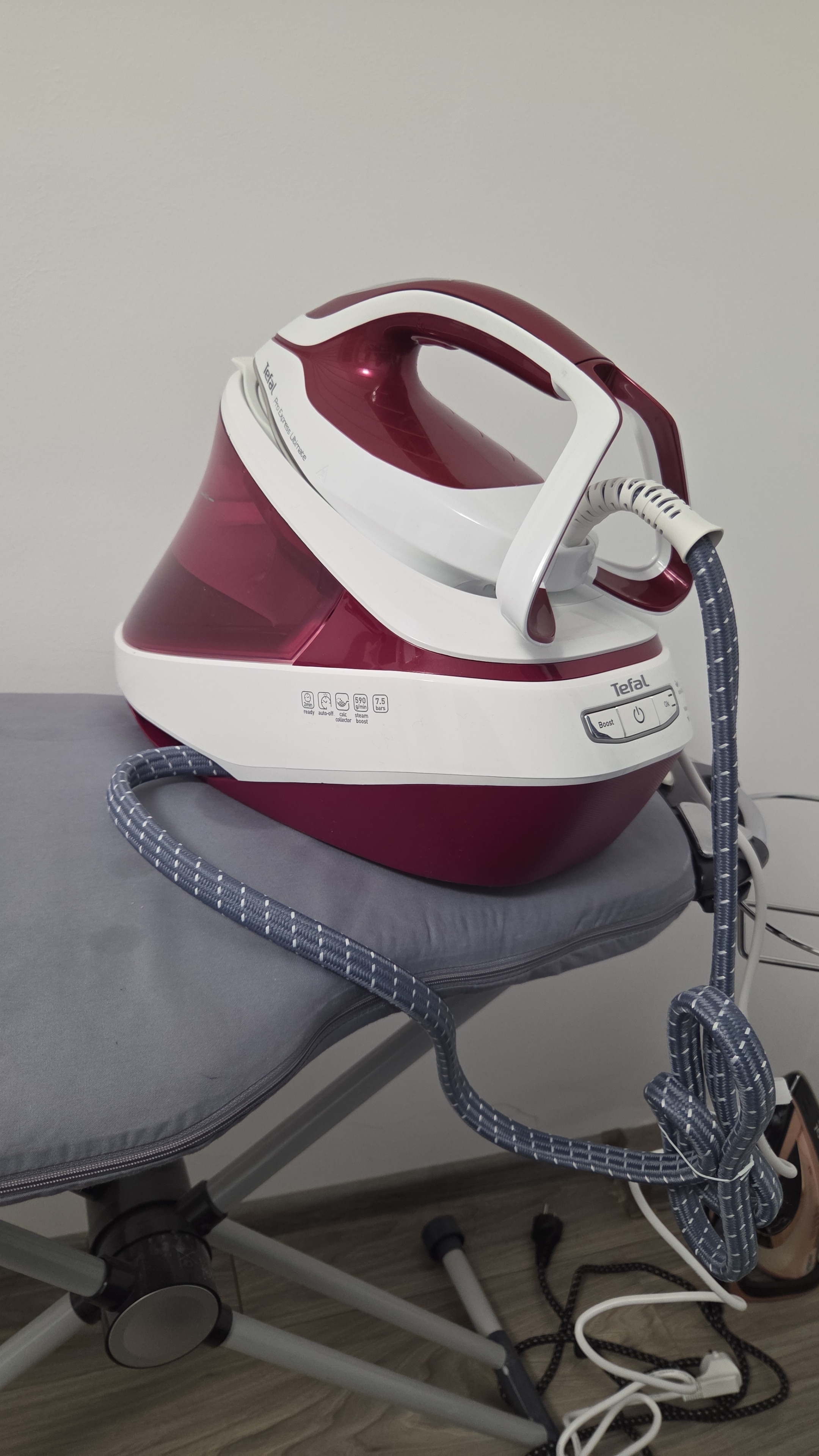 Statie de Calcat Tefal Pro Express Ultimate GV9711E0, 3000W, 590g/min, 1200ml, talpa Durilium, Visiniu-Alb